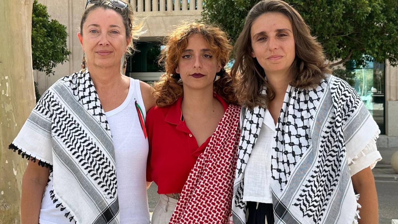 Lucía Muñoz, Alejandra Martínez y Reyes Rigo