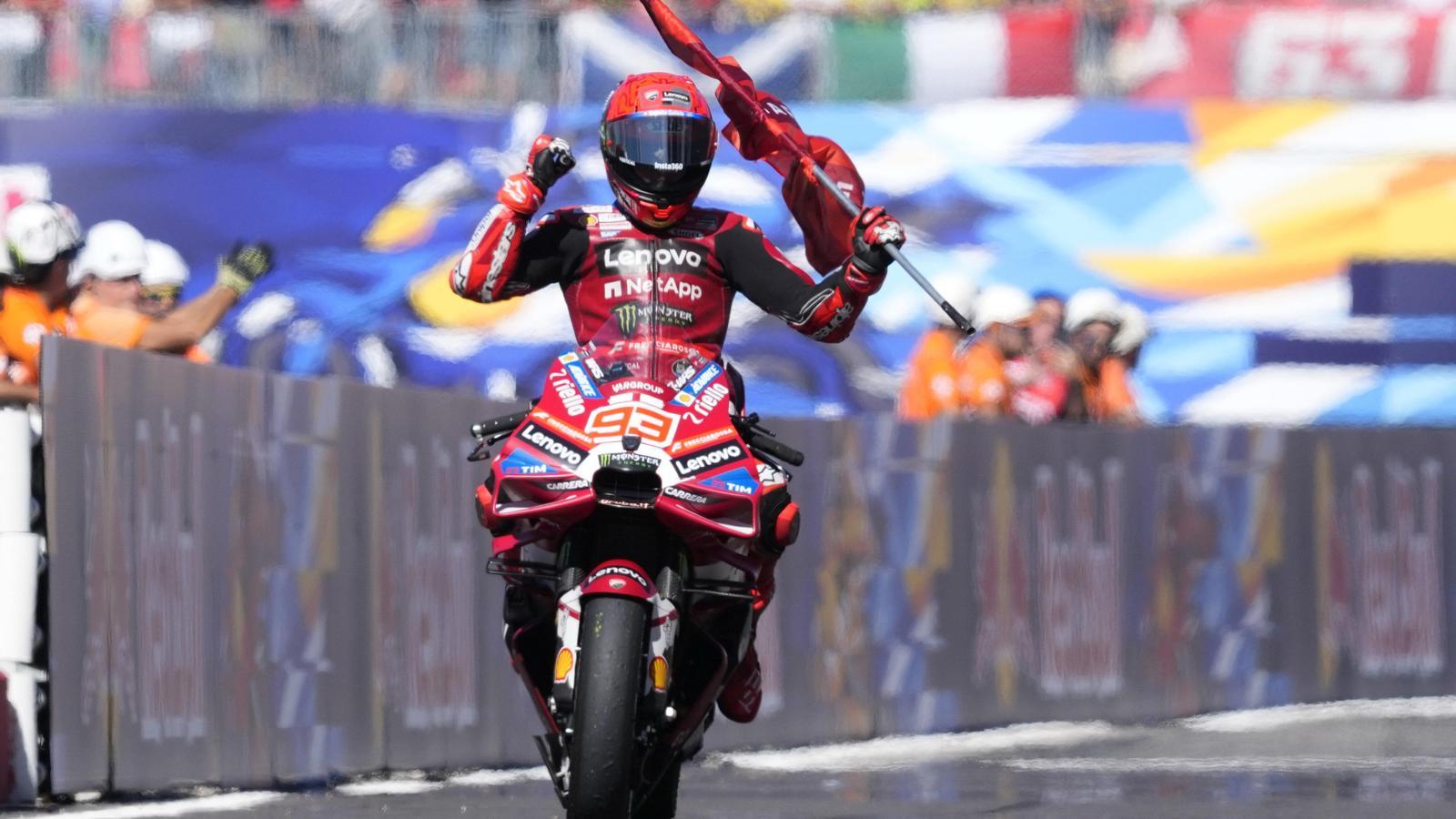 Marc Márquez celebrating the victory in San Marino