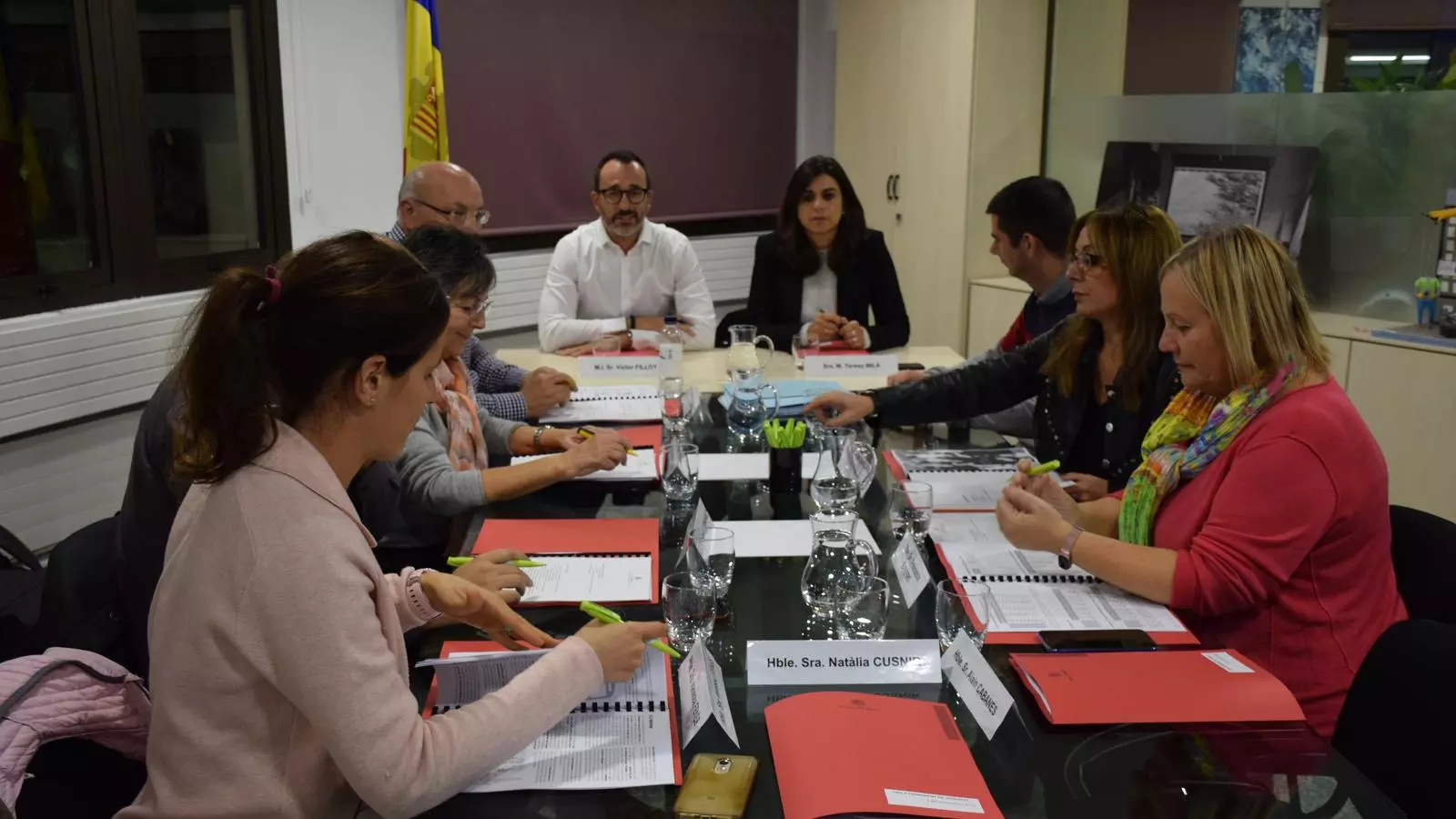 Sessió de la Taula Permanent de Joventut amb els representants dels diferents comuns. / M. R. F.