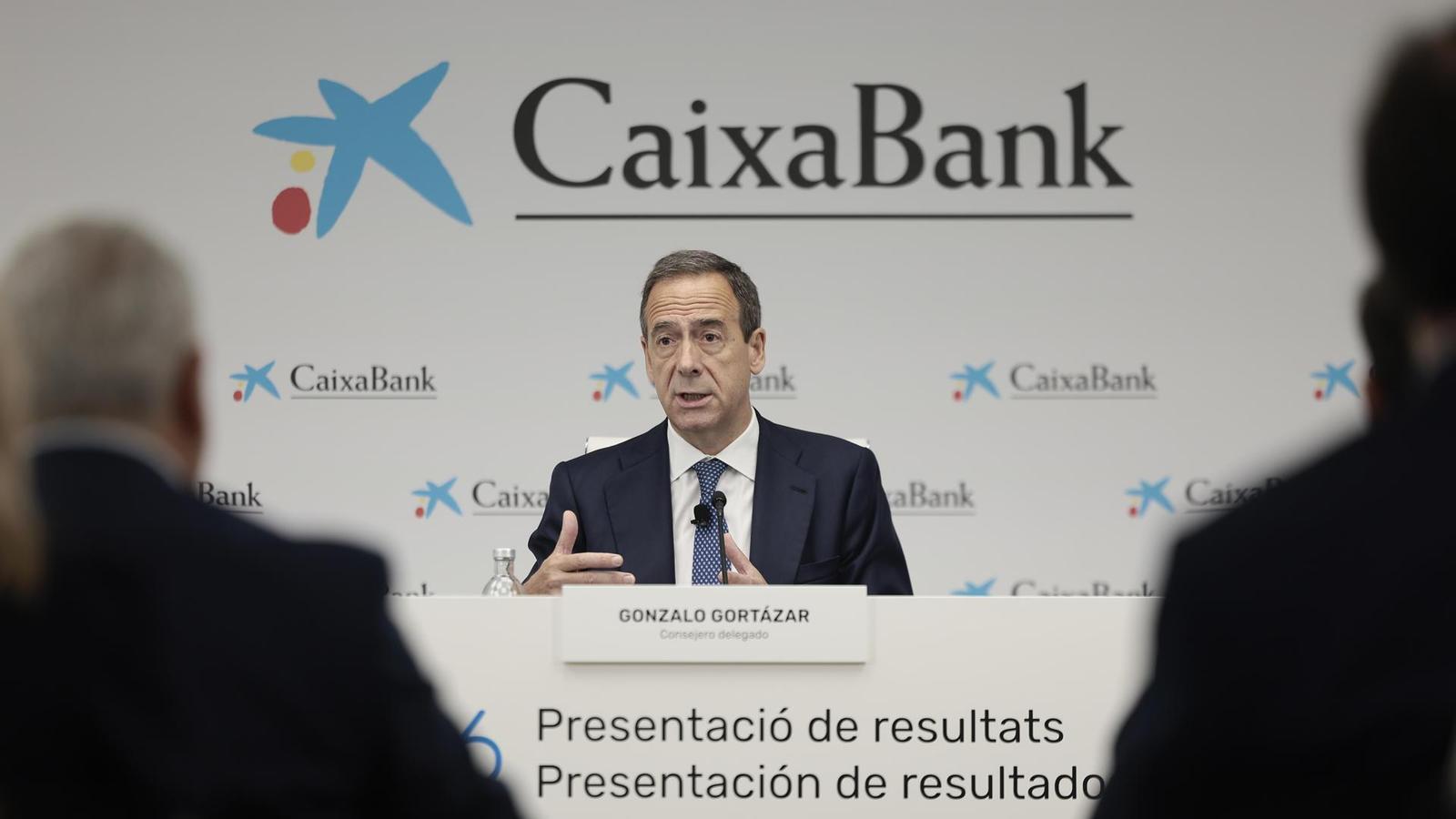 El consejero delegado de CaixaBank, Gonzalo Gortázar, durante la presentación de resultados de la entidad este miércoles en Valencia.