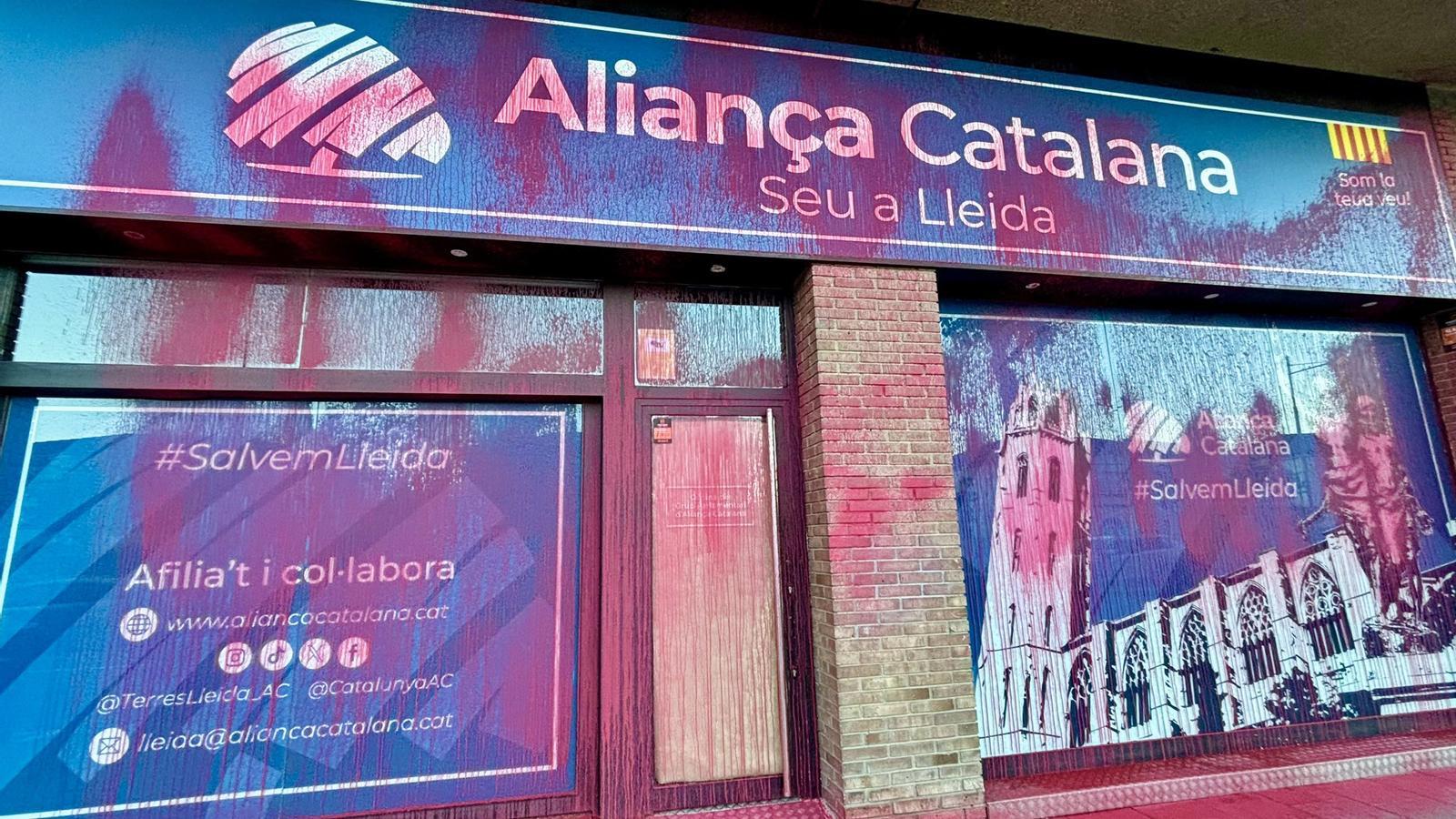 La sede de Aliança Catalana en Lleida, atacada
