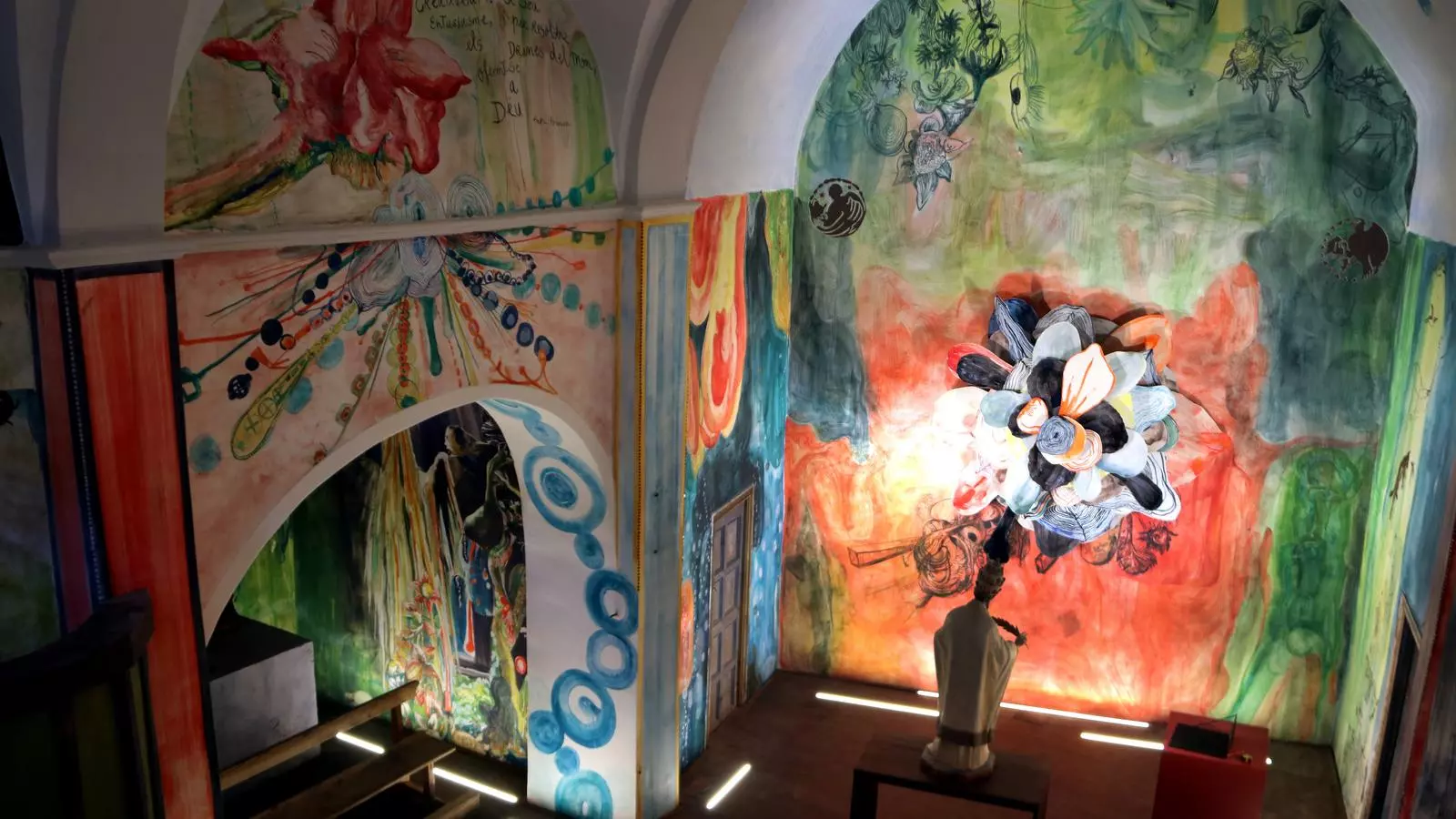 L’artista Santi Moix ha posat al mapa el poble de Seurí amb la seva obra pictòrica.