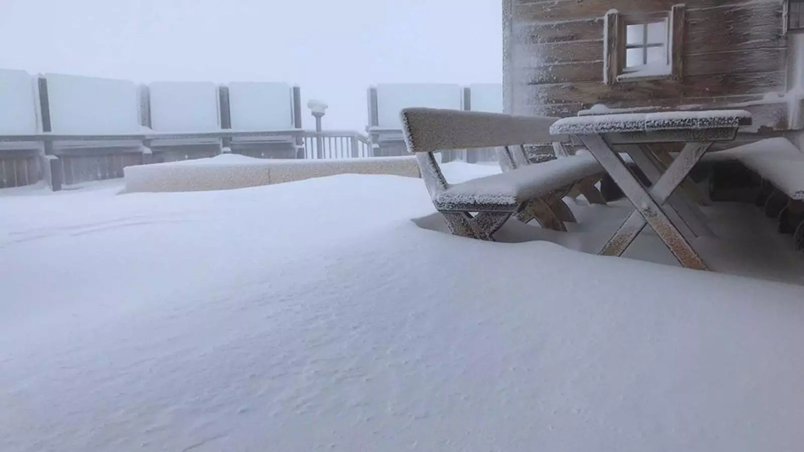 Així ha començat el dia a Obergurgl (cota 1.900), al Tirol, Àustria