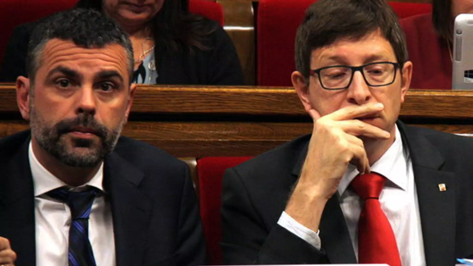 Els consellers de Justícia, Carles Mundó, i el de Cultura, Santi Vila, al Parlament