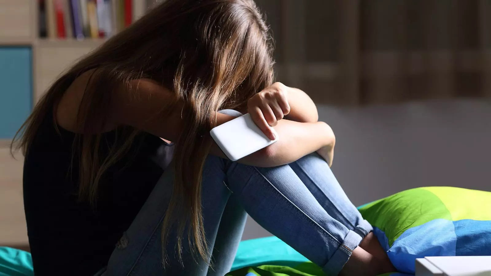 Els menors adolescents són especialment vulnerables a la pressió de les xarxes socials.