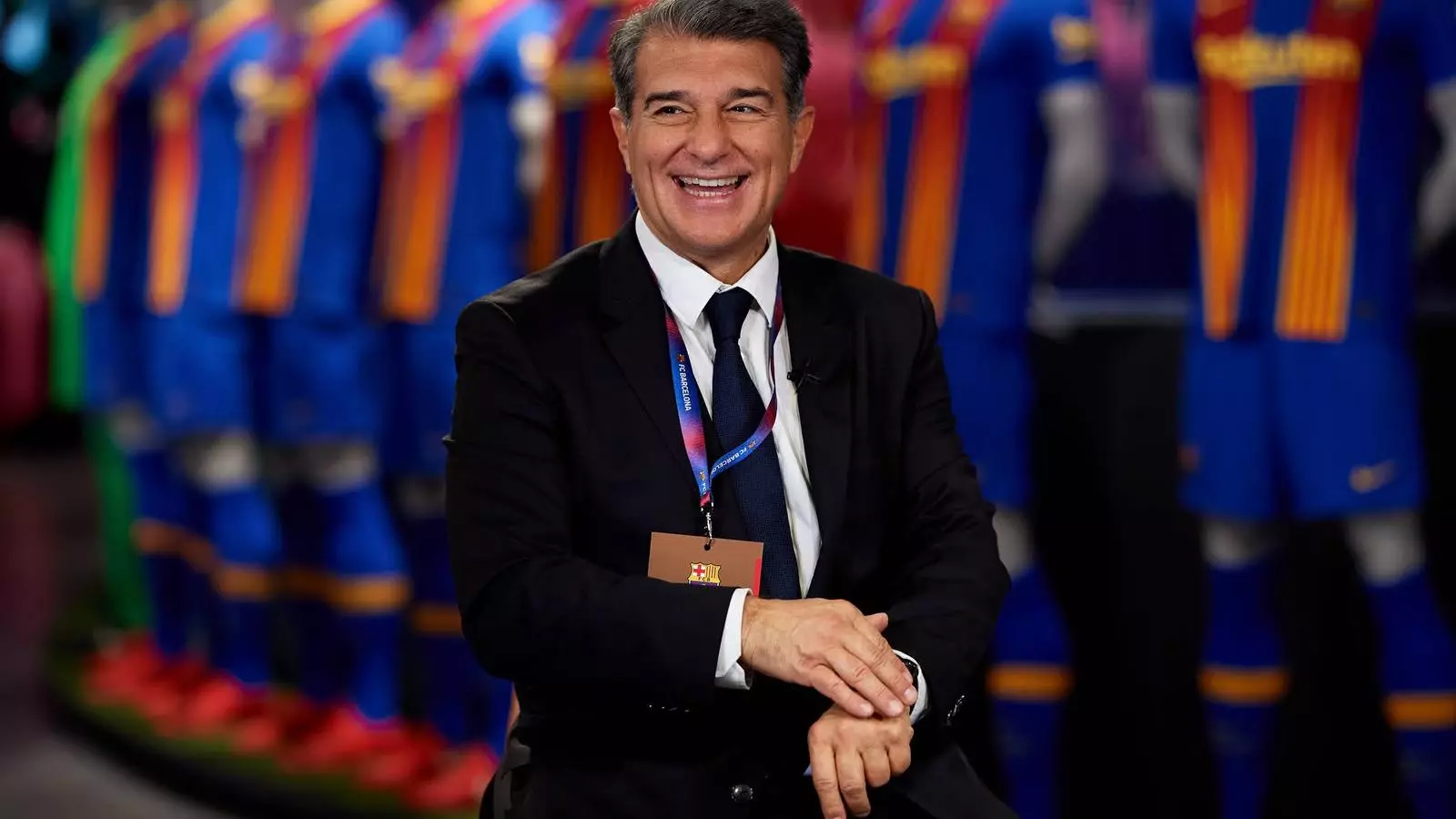 Joan Laporta wins the Barça elections