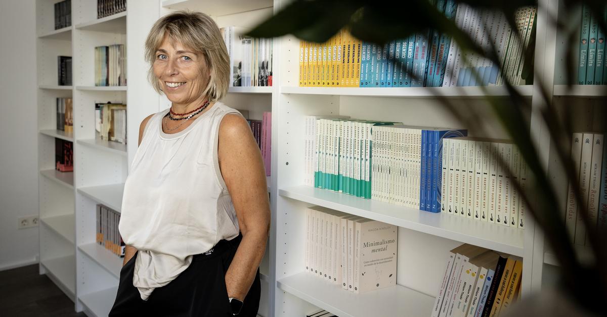 Sandra Bruna: "There is a difference of degree between being an author and a writer"