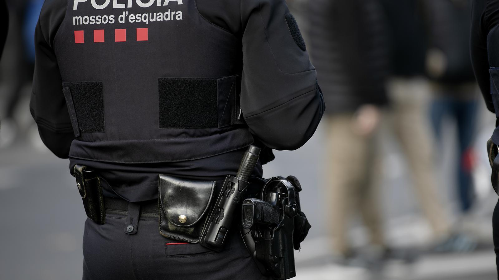 A Mossos d'Esquadra agent, in a file image