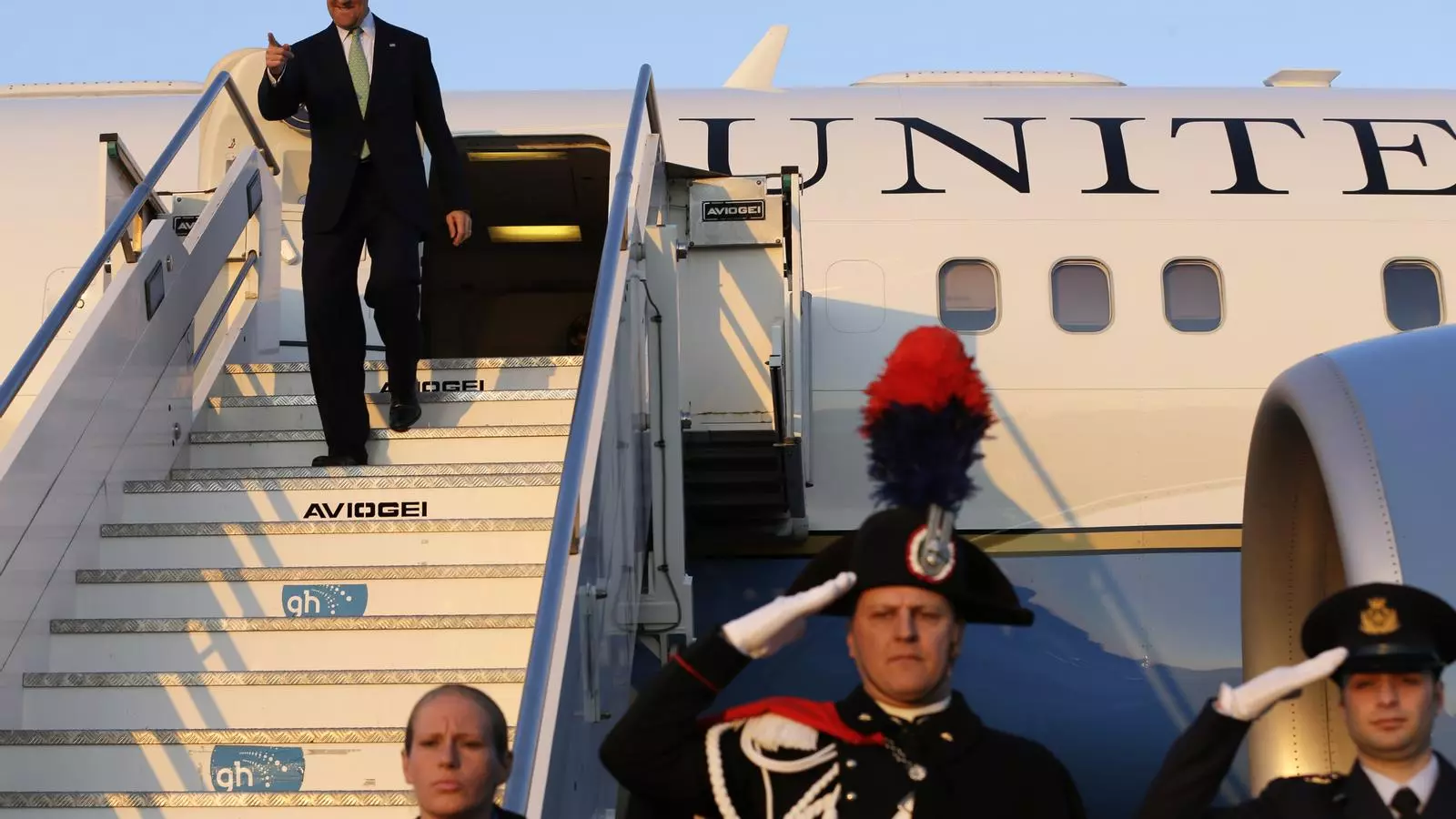 John Kerry arriba a Roma per celebrar la cimera