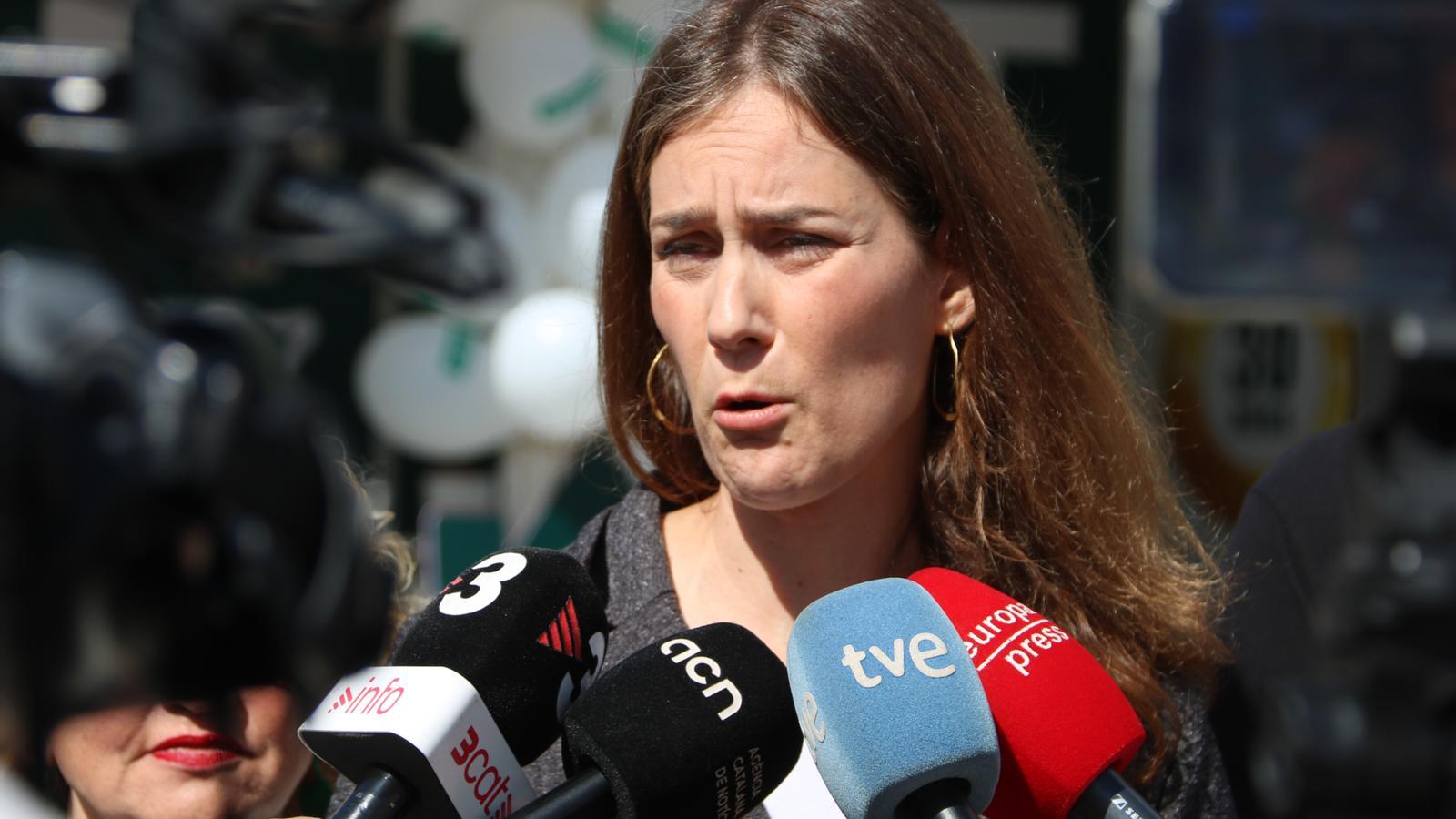 The leader of the Comuns in Parliament, Jéssica Albiach, in a press briefing from Viladecans