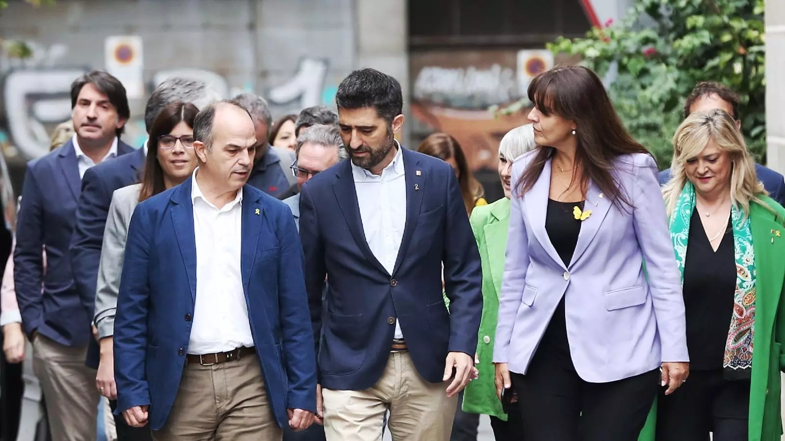 La cúpula de Junts arribant aquest dijous a la seu del partit