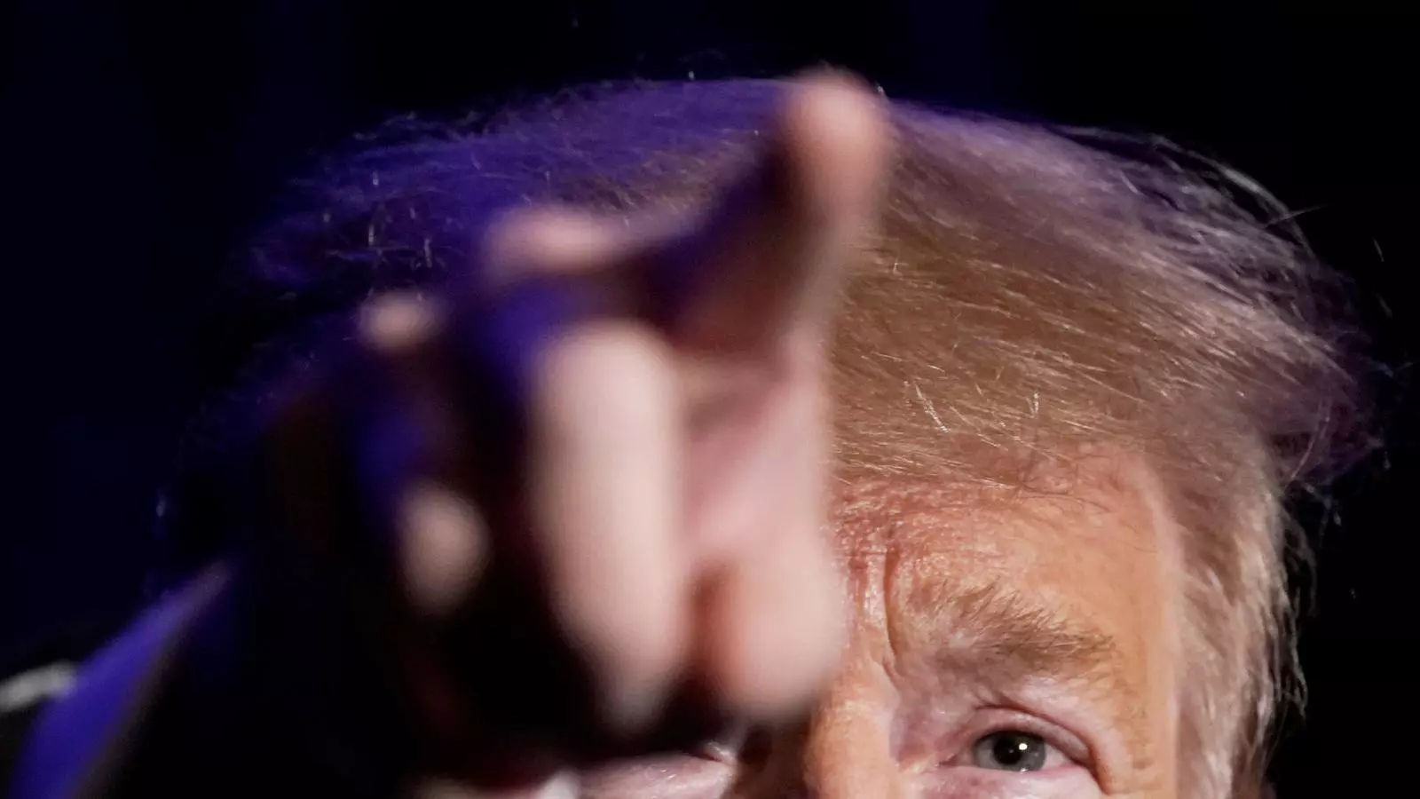 Trump declararà emergència nacional per construir el seu mur a la frontera
