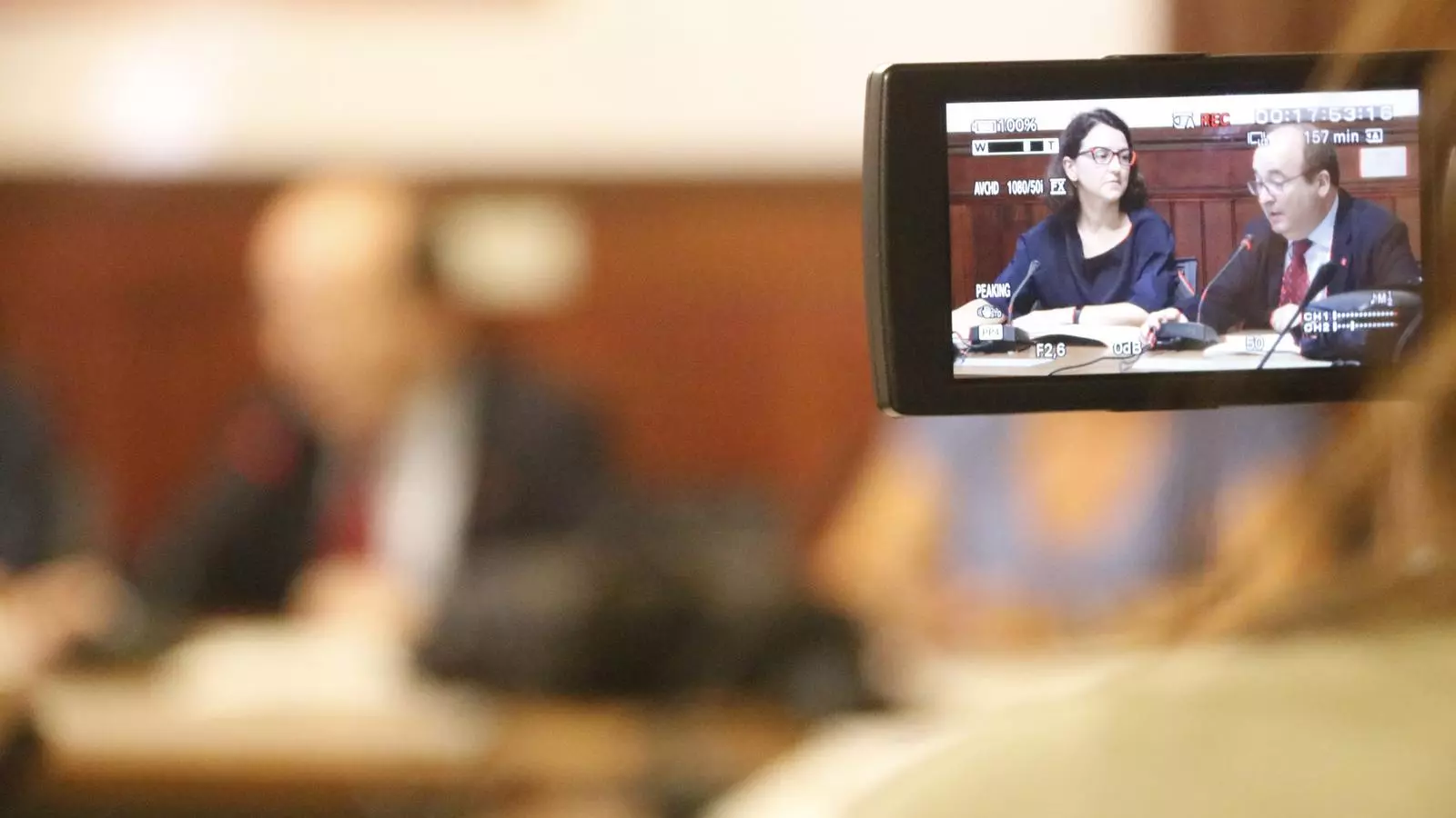 La portaveu parlamentària del PSC, Eva Granados, amb el primer secretari del partit, Miquel Iceta, aquest matí al Parlament