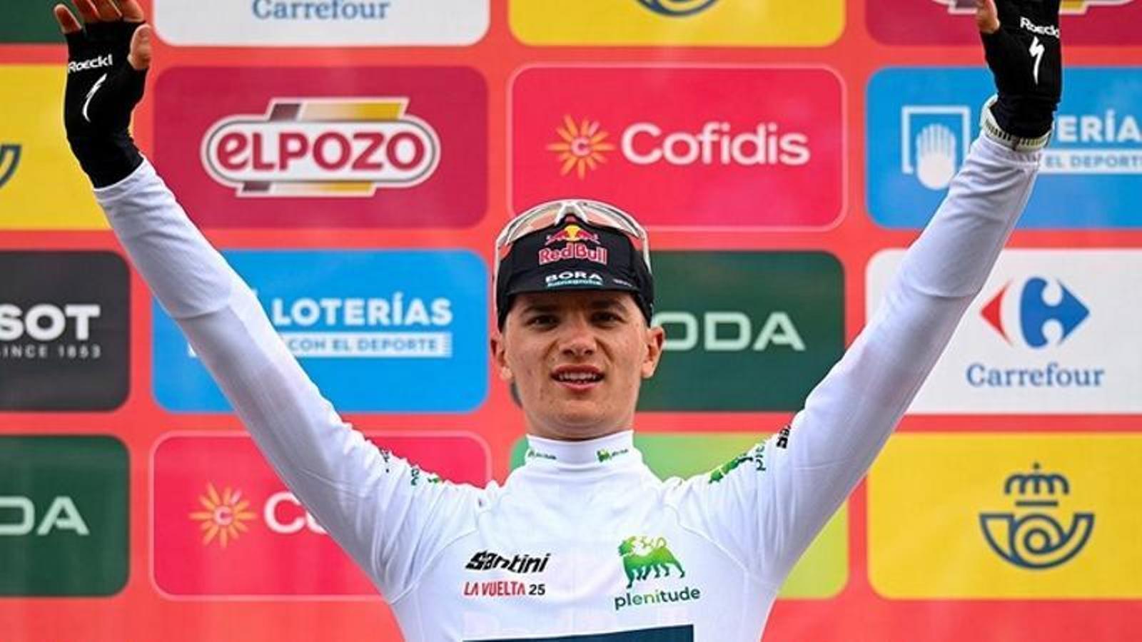 Pellizzari gana en la Vuelta en una etapa