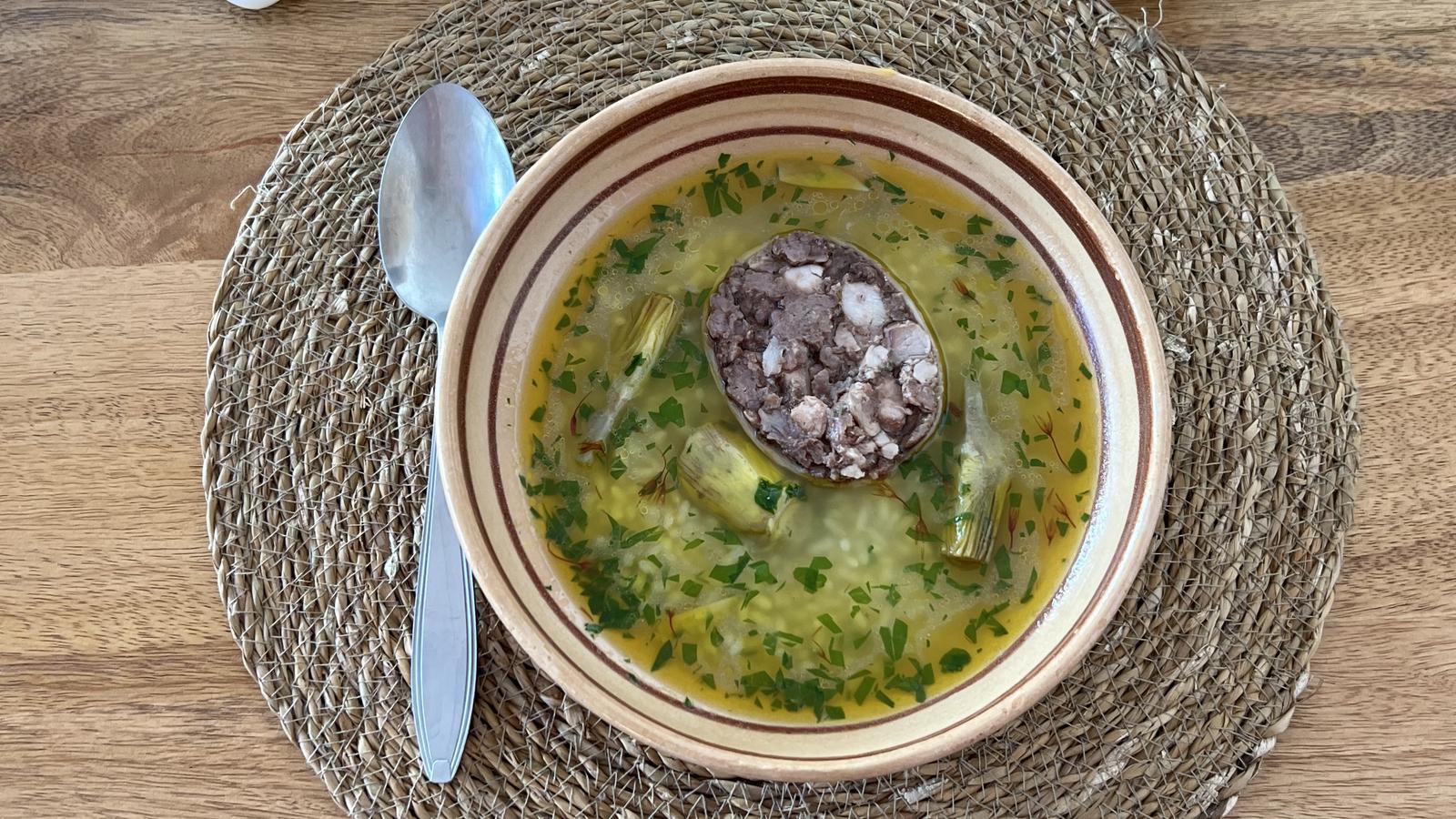 Heels adapted to make a more updated and palatable cold meat.