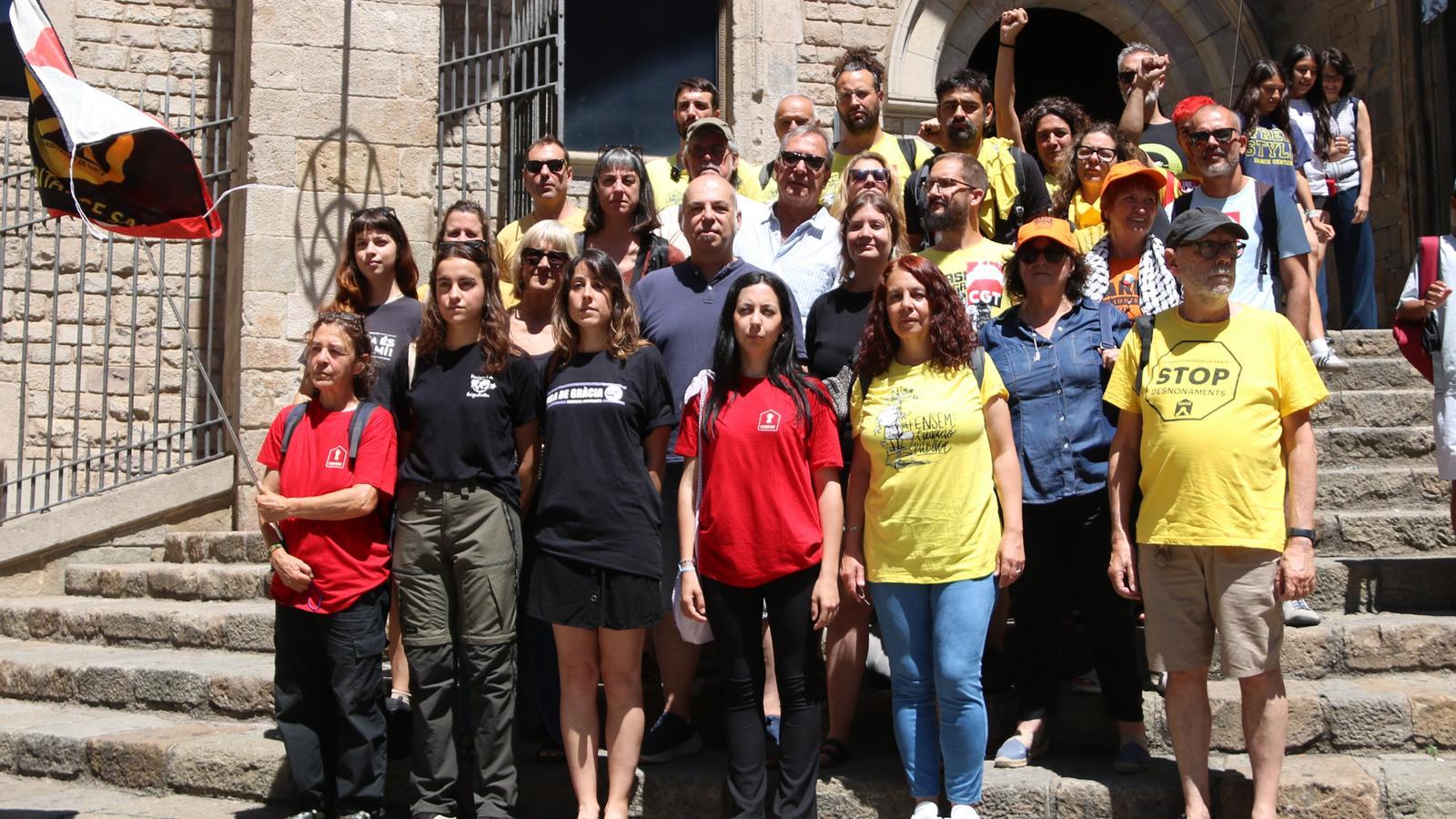 The education unions and AFAs call to "fill Barcelona again" at Sunday's demonstration