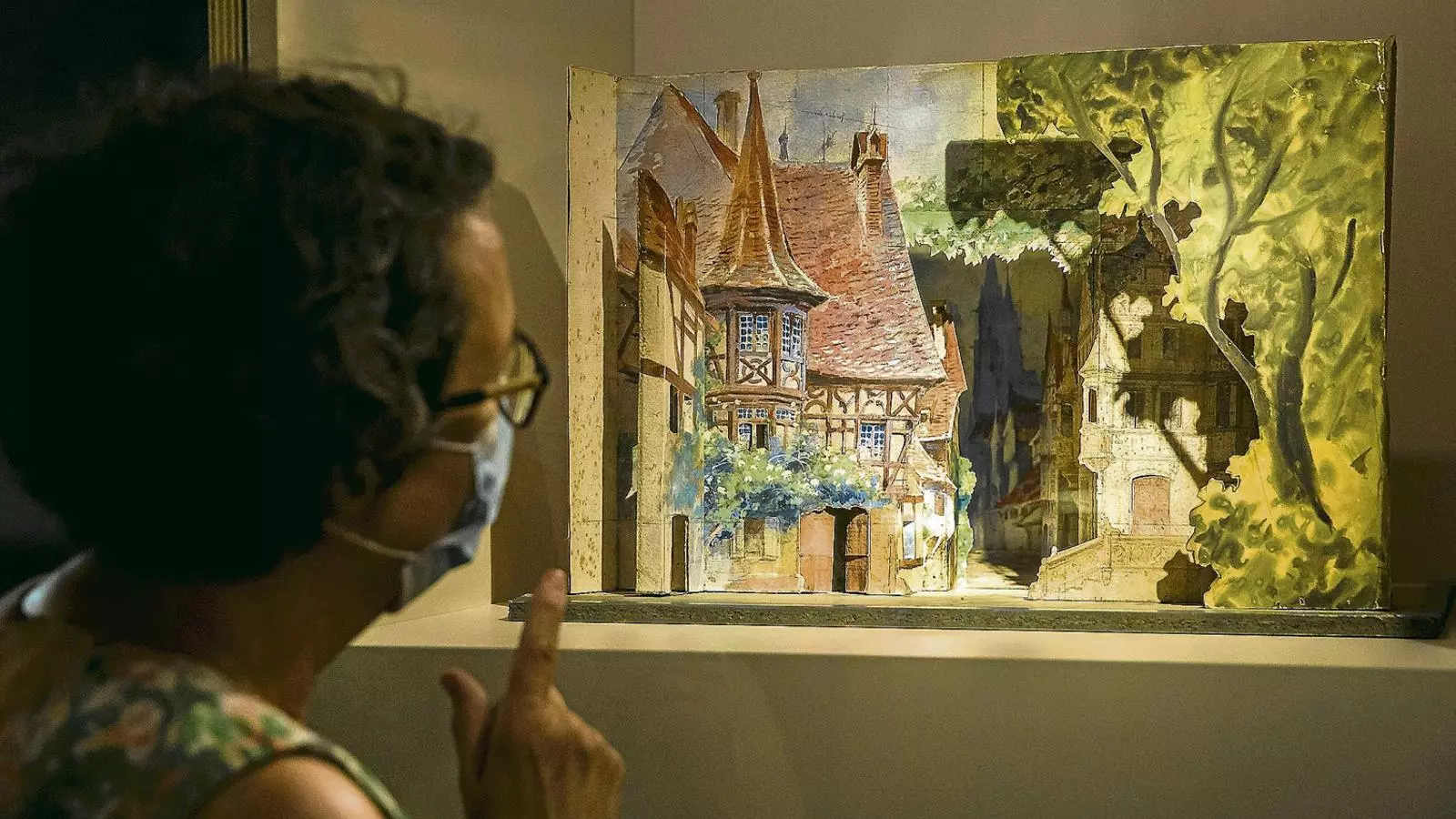 Teatrins i figurins divins
