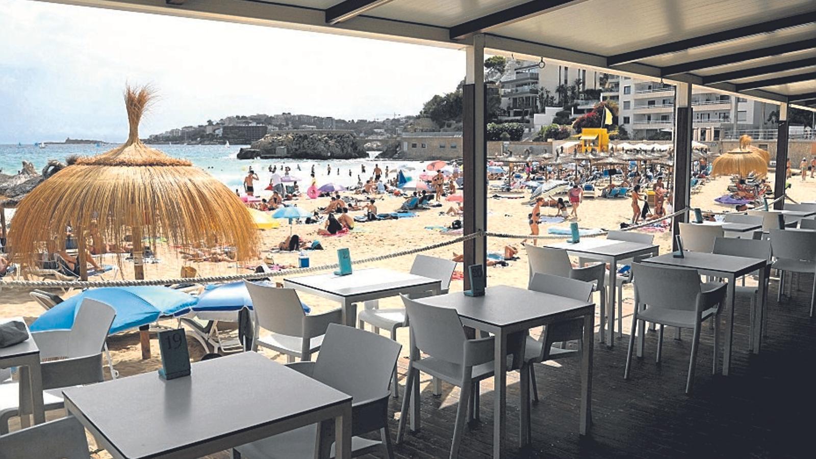 Una terraza de Cala Major (Palma) esta pasada semana.