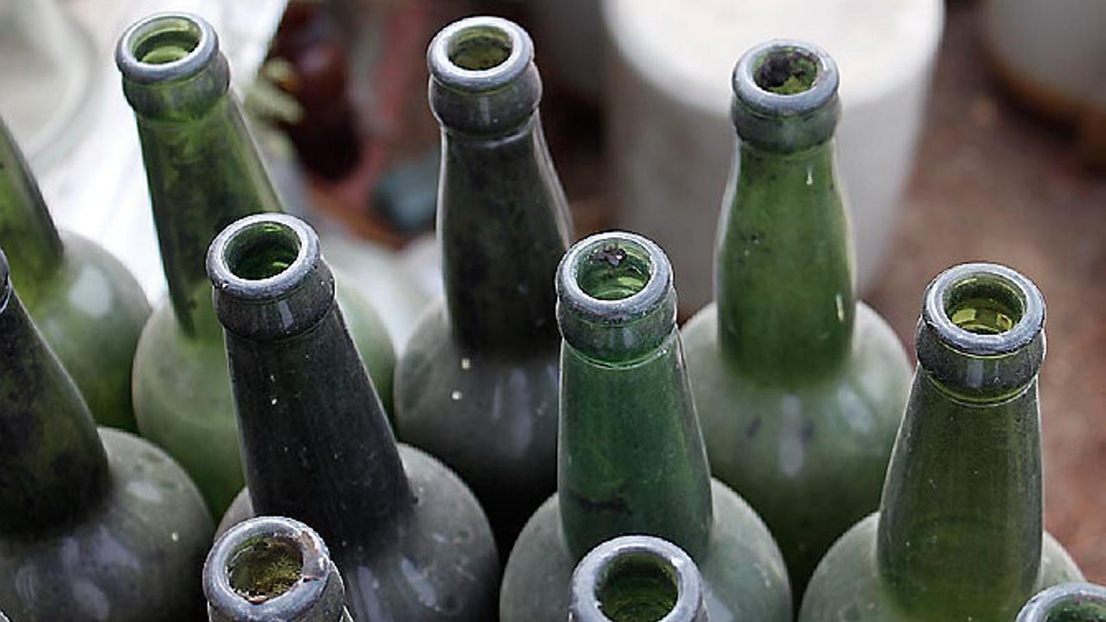 Segons reWine, un 43% de les ampolles de vi no es reciclen i esdevenen residus finals.