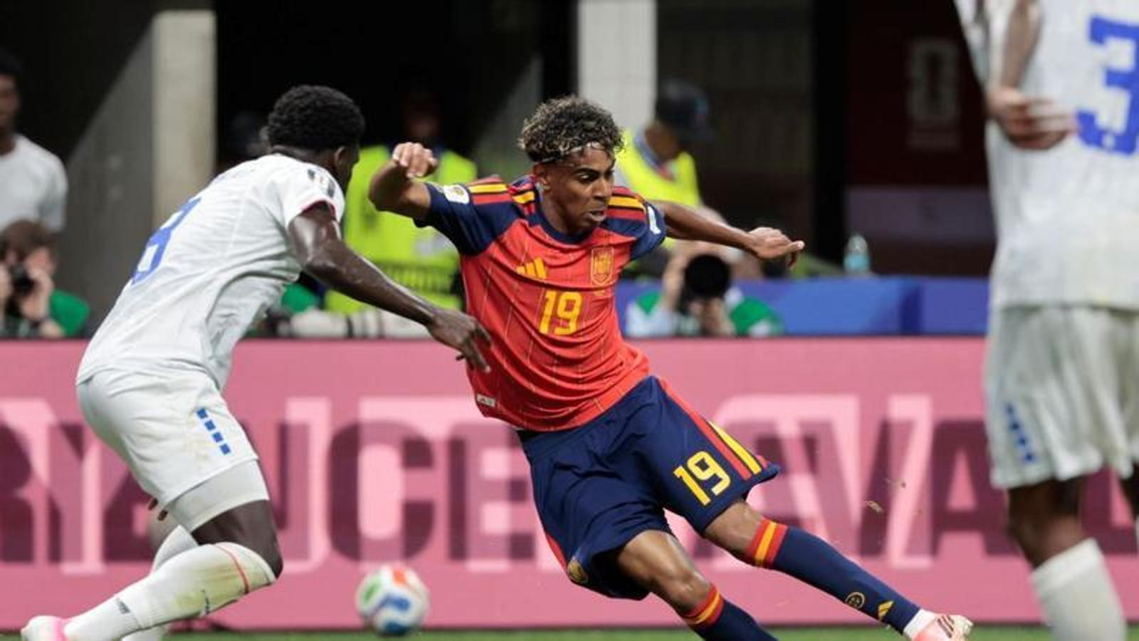 Lamine Yamal, during the match between Spain and Cape Verde at the 2026 World Cup.