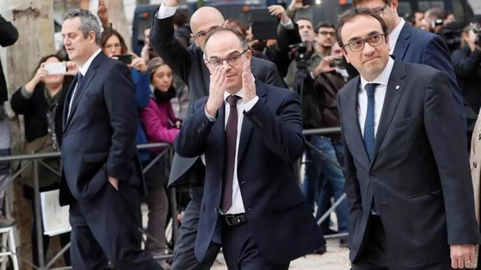 Forn, Turull i Rull en una imatge d'arxiu