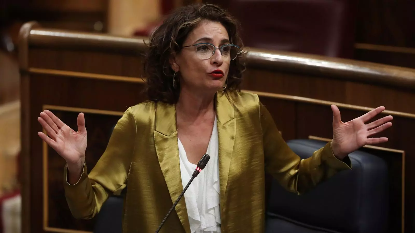 La ministra d'Hisenda i Funció Pública, María Jesús Montero, intervenint al Congrés dels Diputats.
