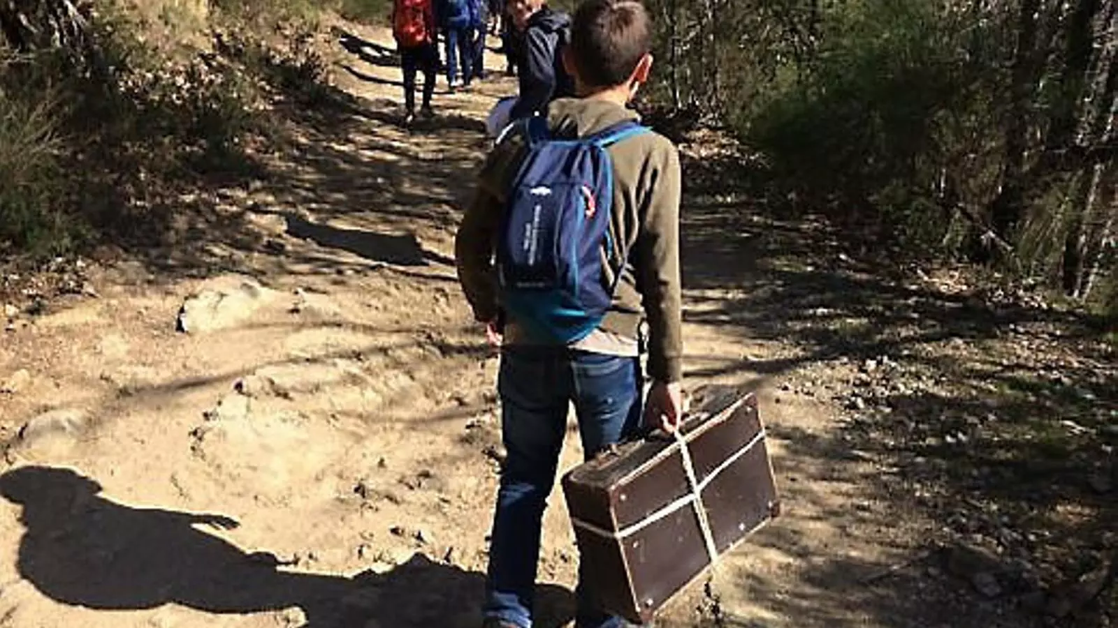 Captura de l’emotiva pel·lícula Escaping war, sobre els refugiats d’abans i els d’ara, que han fet els alumnes de l’Institut Vall de Llémena, de Sant Gregori (Gironès).