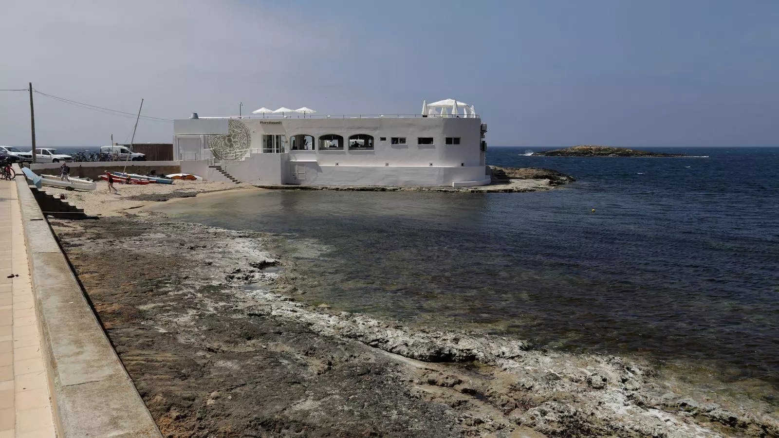El restaurant Puro Beach, a Can Pastilla, està ubicat en domini públic maritimoterrestre.