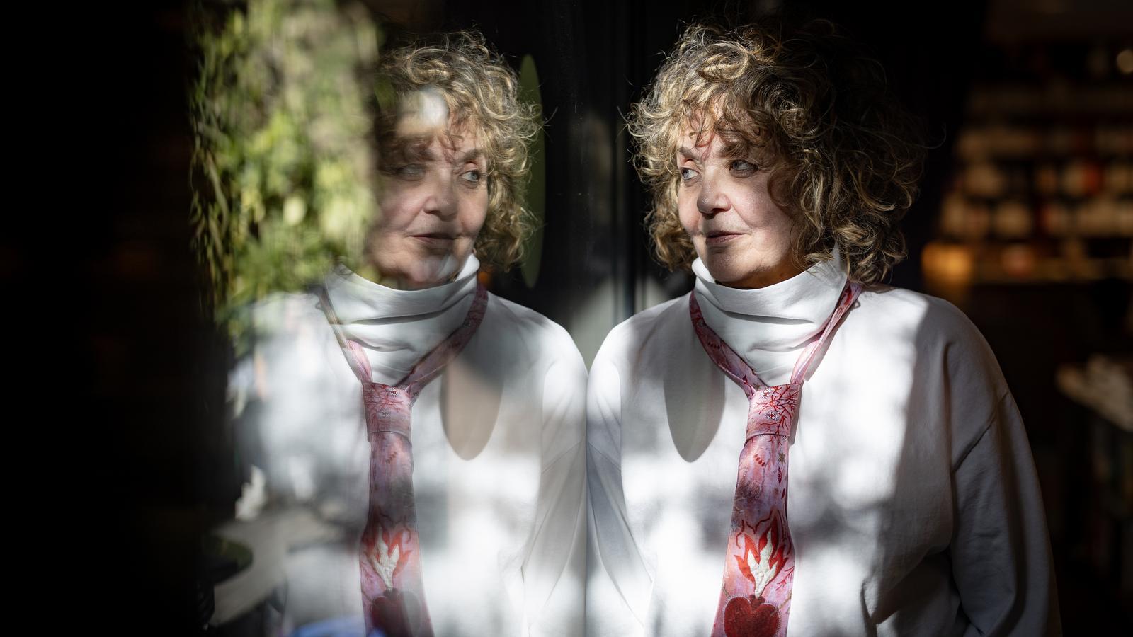 The writer Dolors Miquel during the interview for her new book 'The sleeping breast' in Barcelona.