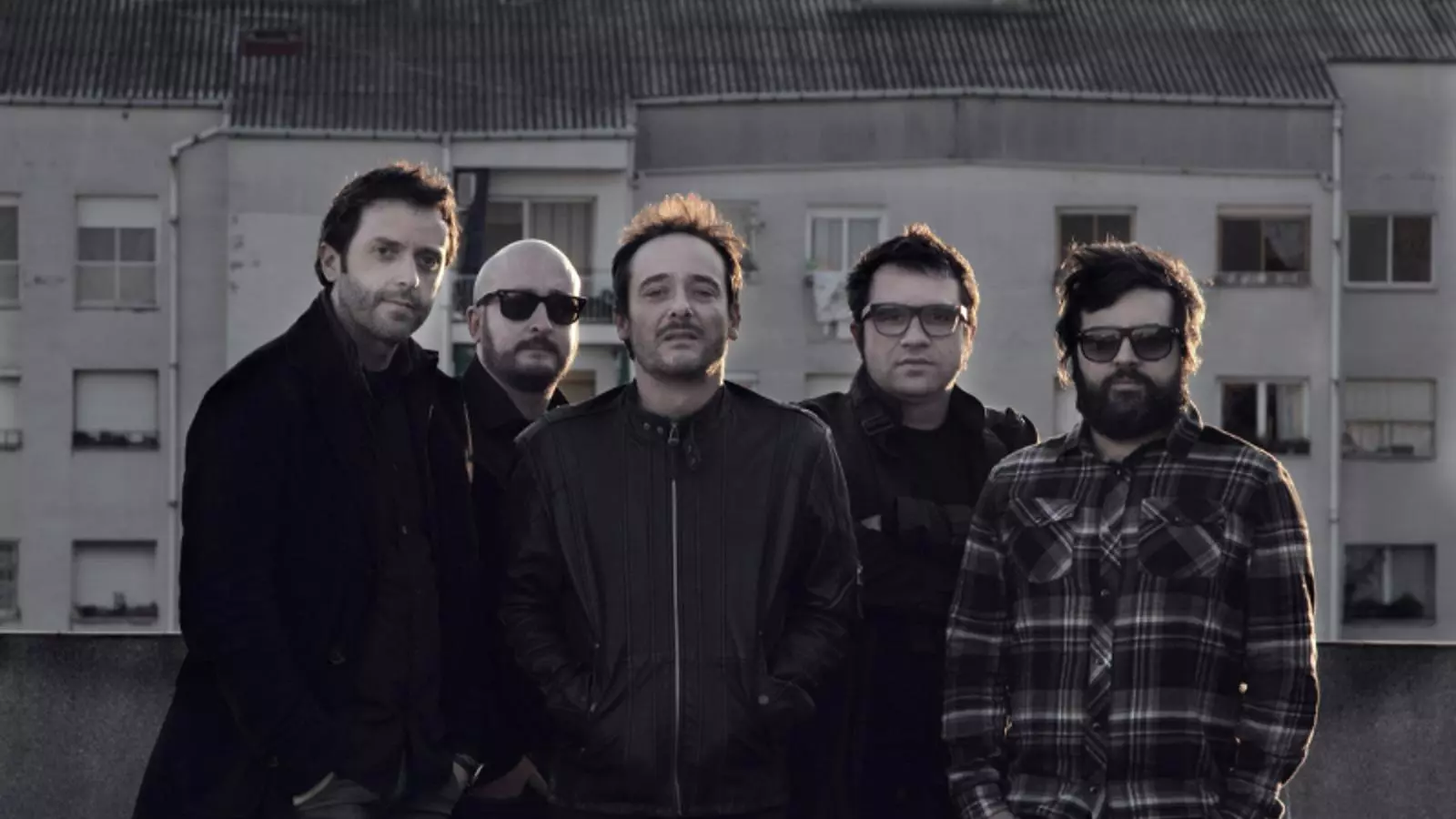 Arriba el setè disc de Love of Lesbian, el doble CD "La noche eterna. Los días no vividos"