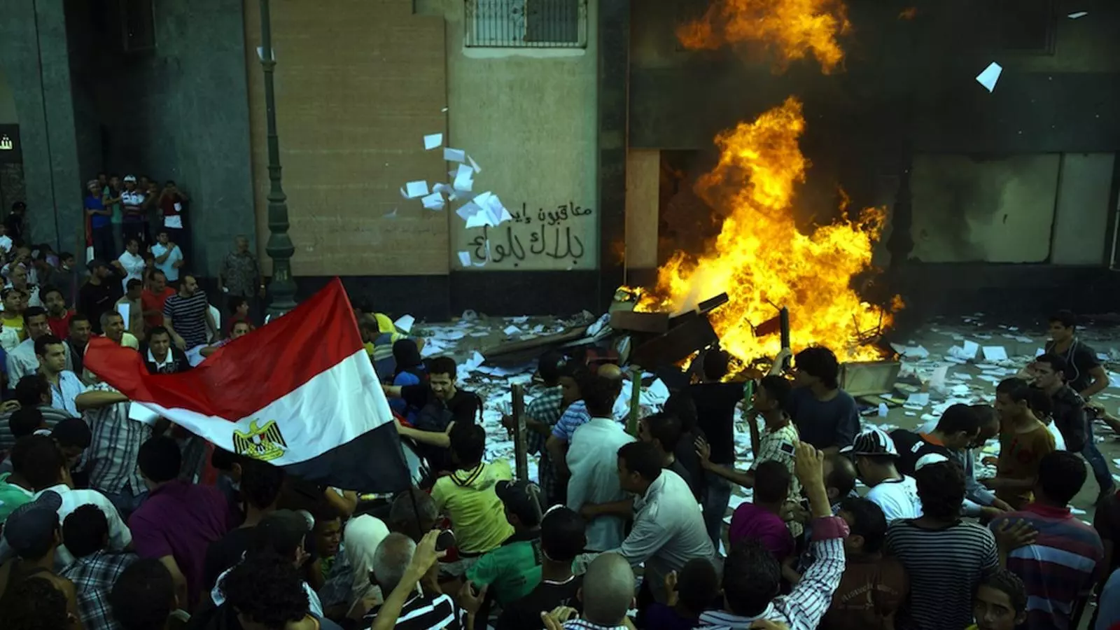 Un mort en els enfrontaments a Egipte entre els opositors i els partidaris de Mohammed Mursi