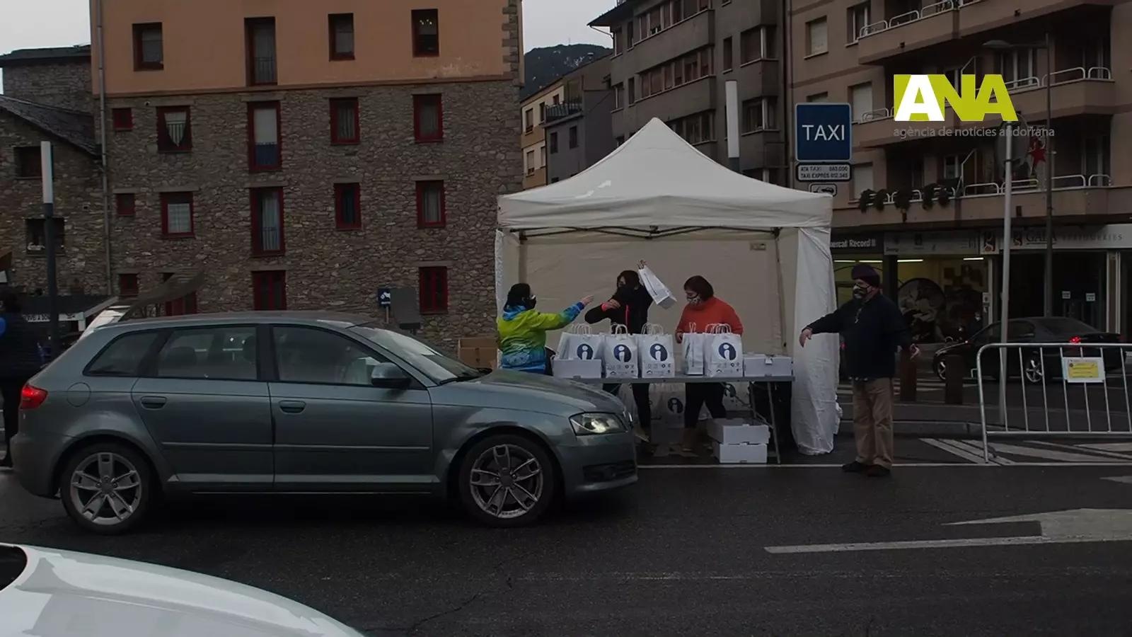 Encamp reparteix l'escudella de Sant Antoni