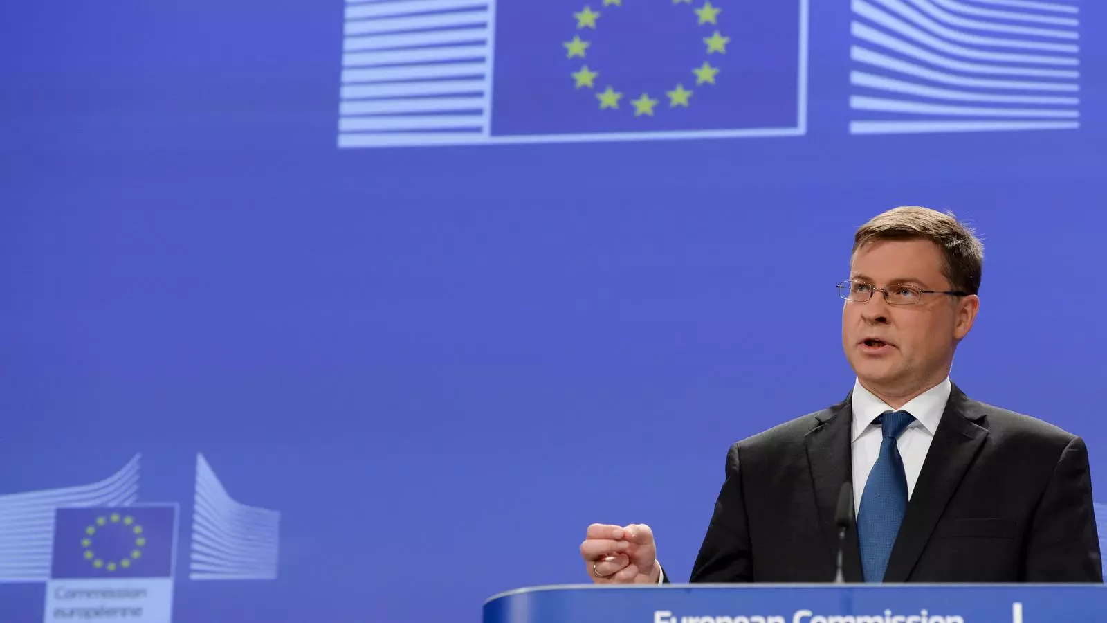 El vicepresident de la CE per l'Euro i el Diàleg Social, el letó Valdis Dombrovskis, en una fotografia d'arxiu / ACN