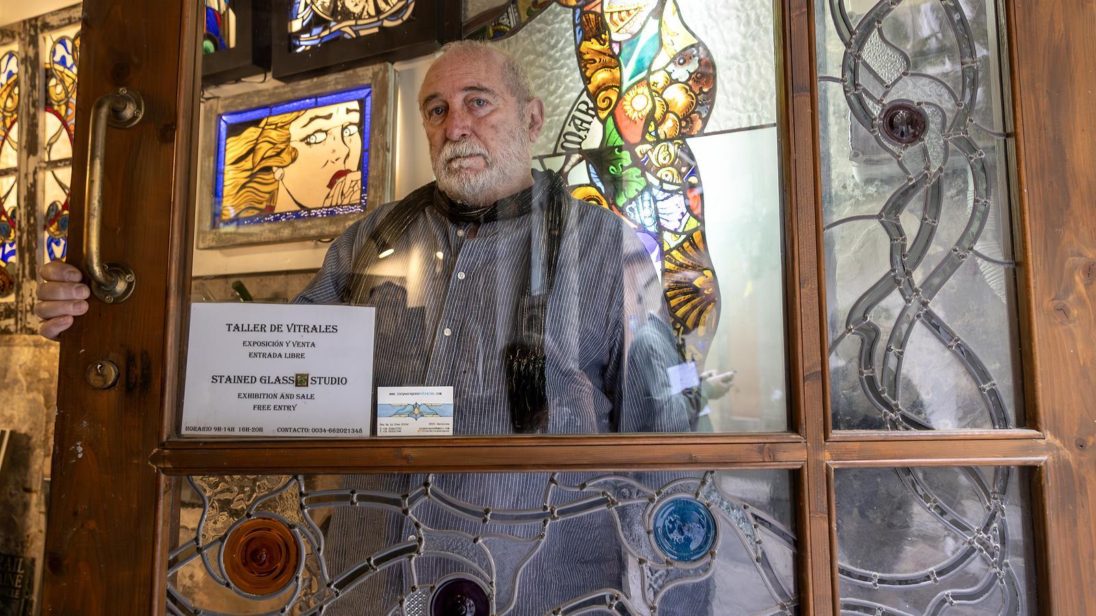 Aragone Stained Glass.