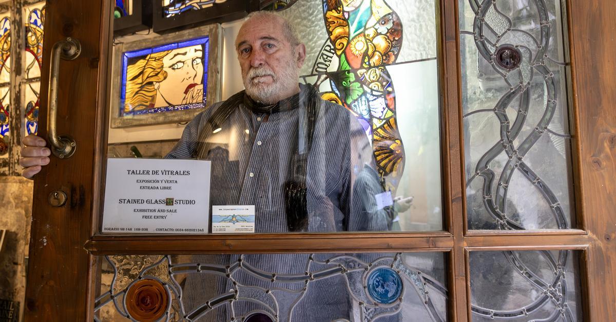 Els vitralls de Gaudí, com el plor desconsolat del primer amor