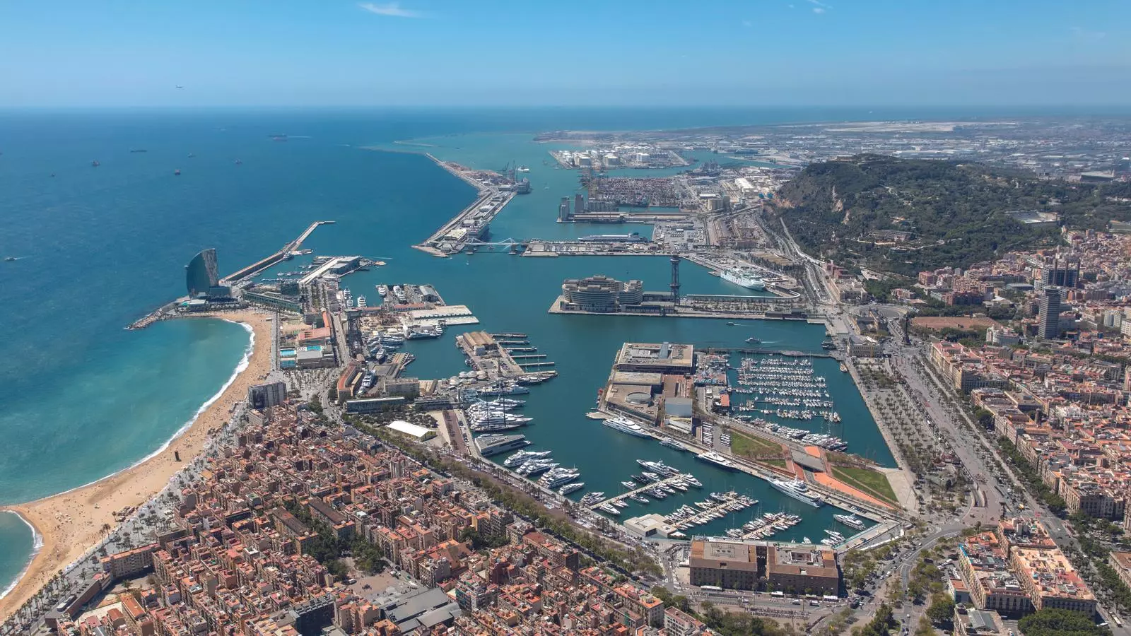 Vista aèria del port de Barcelona