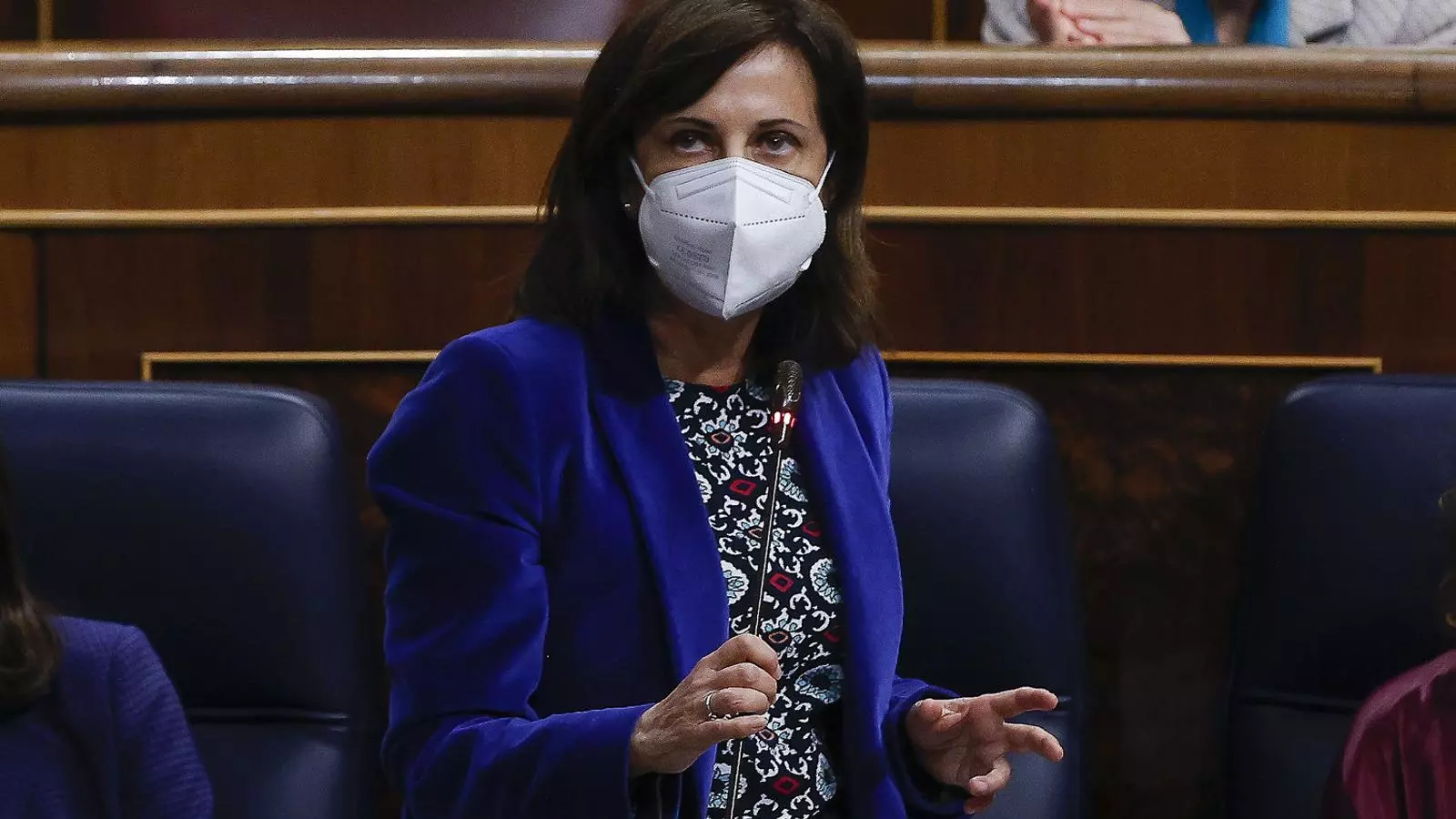 La ministra de Defensa, Margarita Robles, ahir durant la sessió de control al Congrés de Diputats.