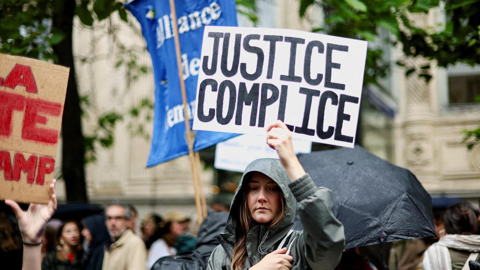 Demonstration in Paris after the death of a girl allegedly at the hands of a man with abuse complaints.