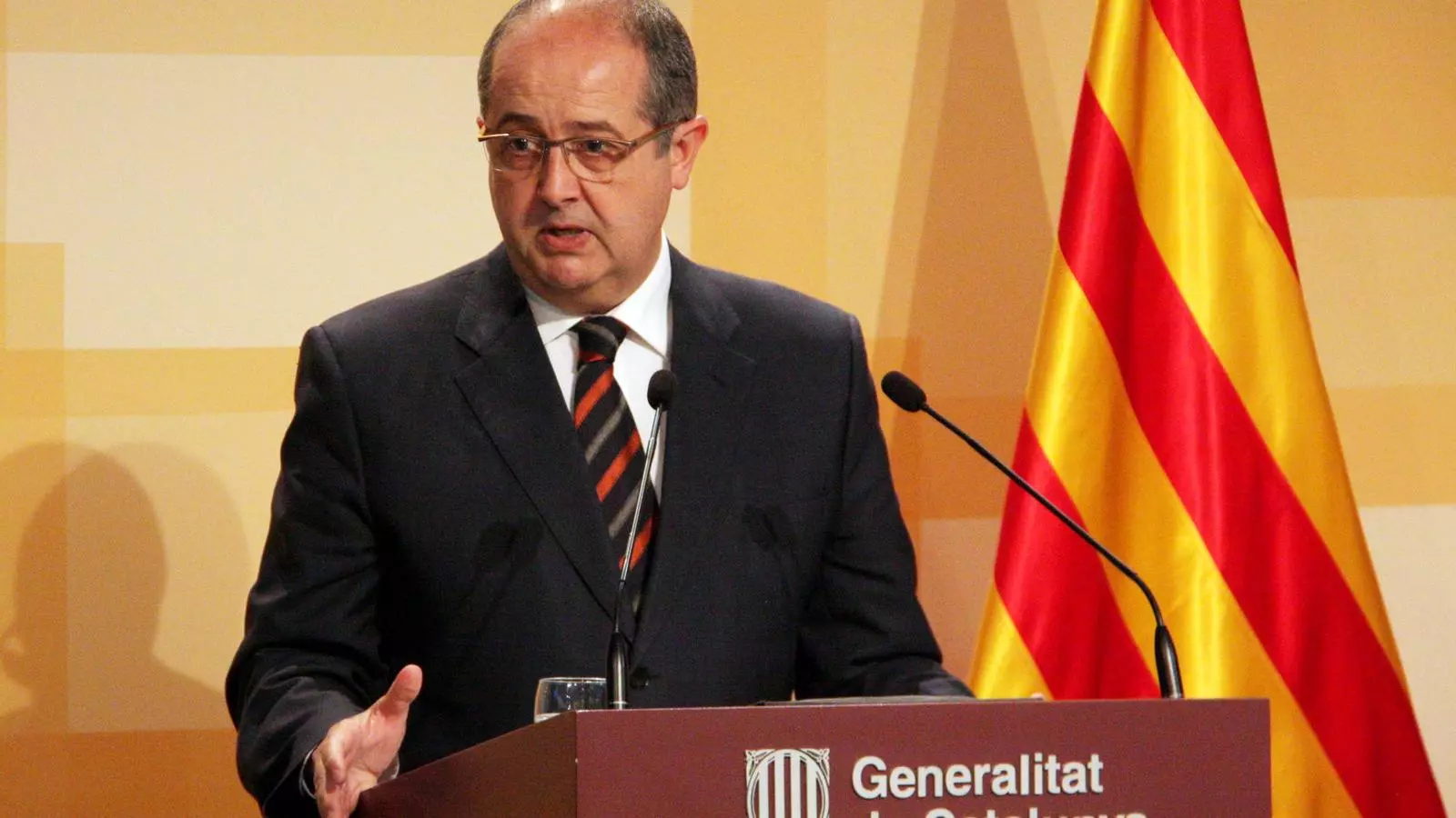 El conseller d'Empresa i Ocupació, Felip Puig, ahir durant la seva compareixença.