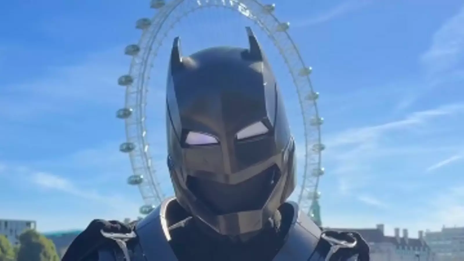 Captura de pantalla del primer missatge del Batman londinenc.
