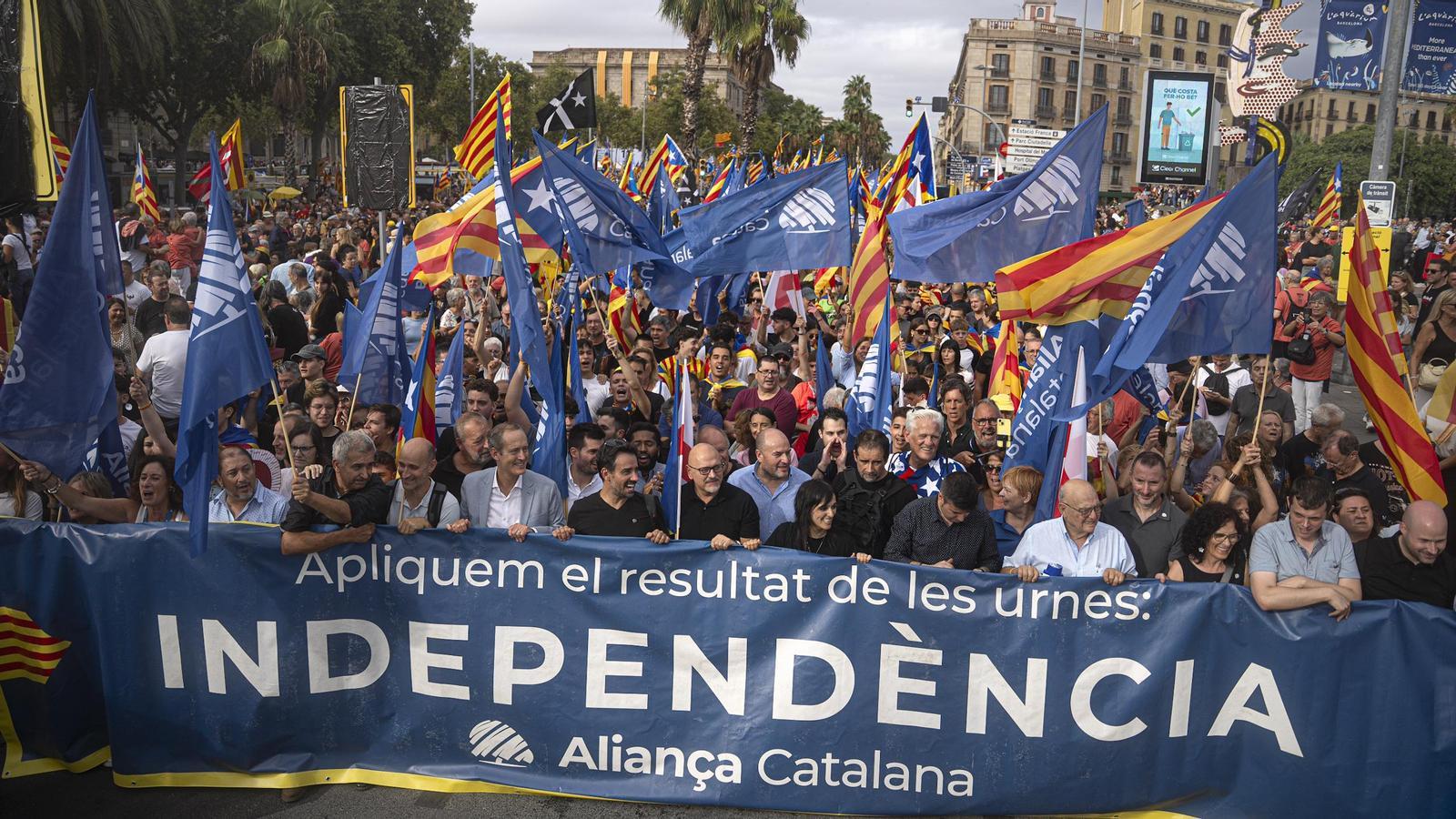 Catalan Alliance presents at the Diada demonstration