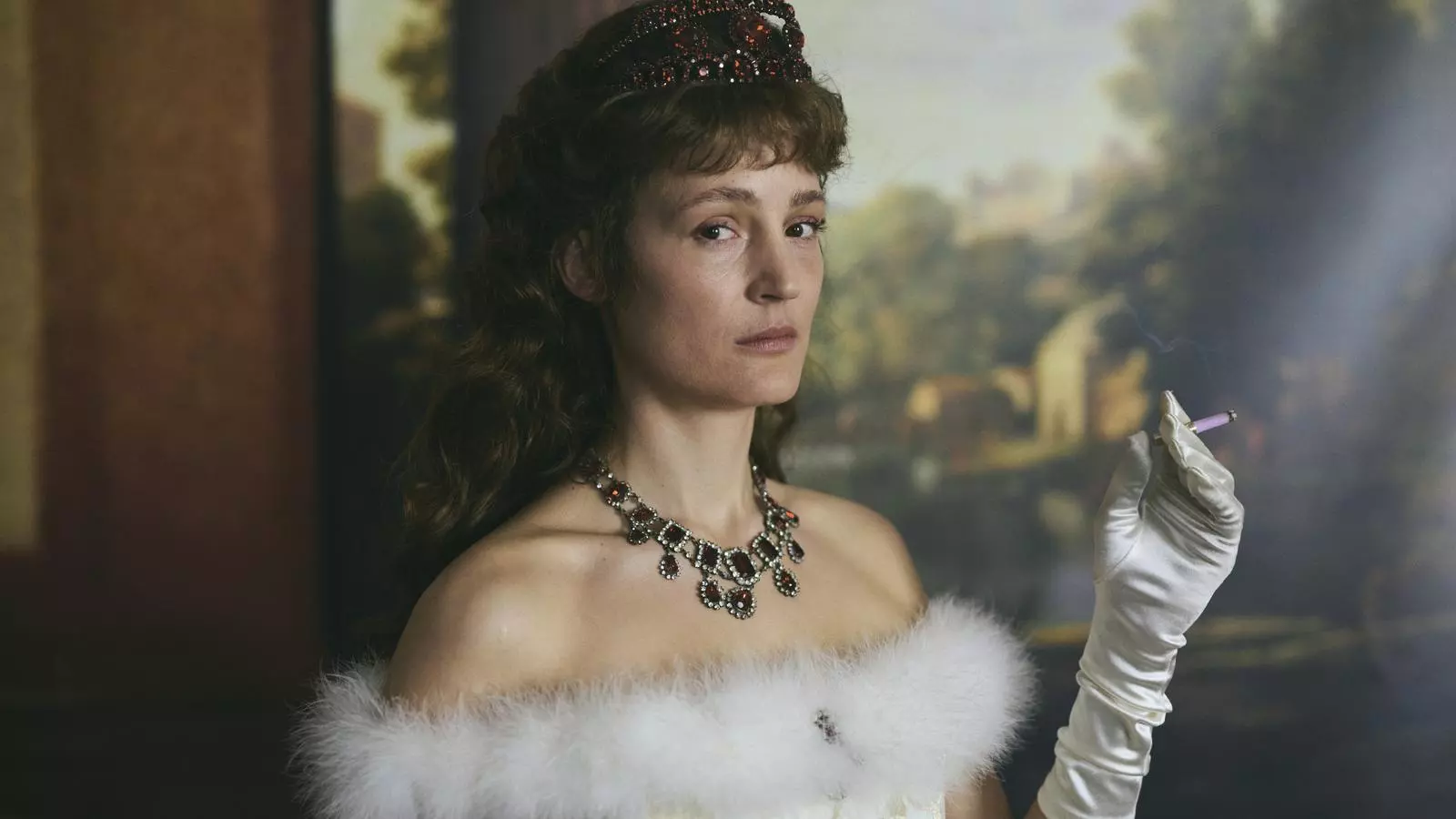 Vicky Krieps a 'La emperatriz rebelde'
