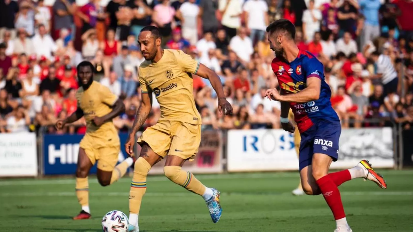 Aubameyang contra l'Olot