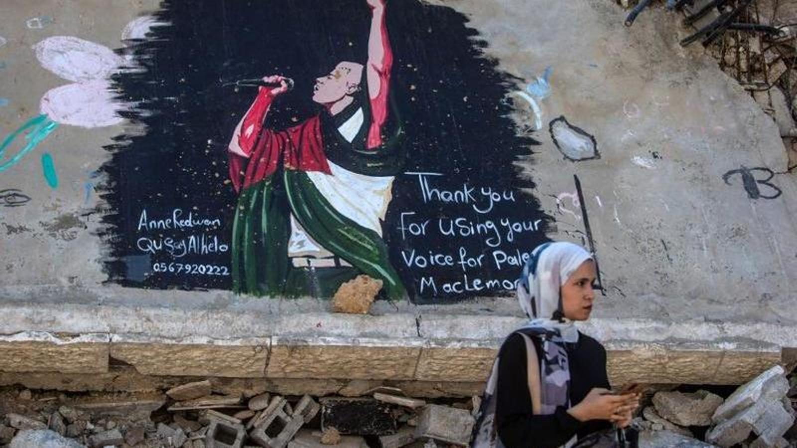 Mural by a Palestinian artist thanking the words of the rapper Macklemore, in Gaza City.