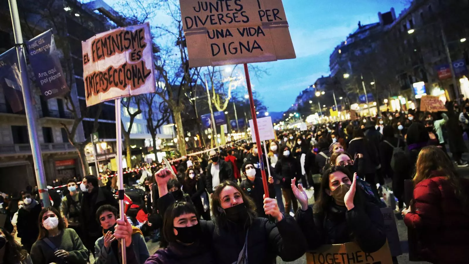 Ambiente durante la manifestación al Paseo de Gràcia