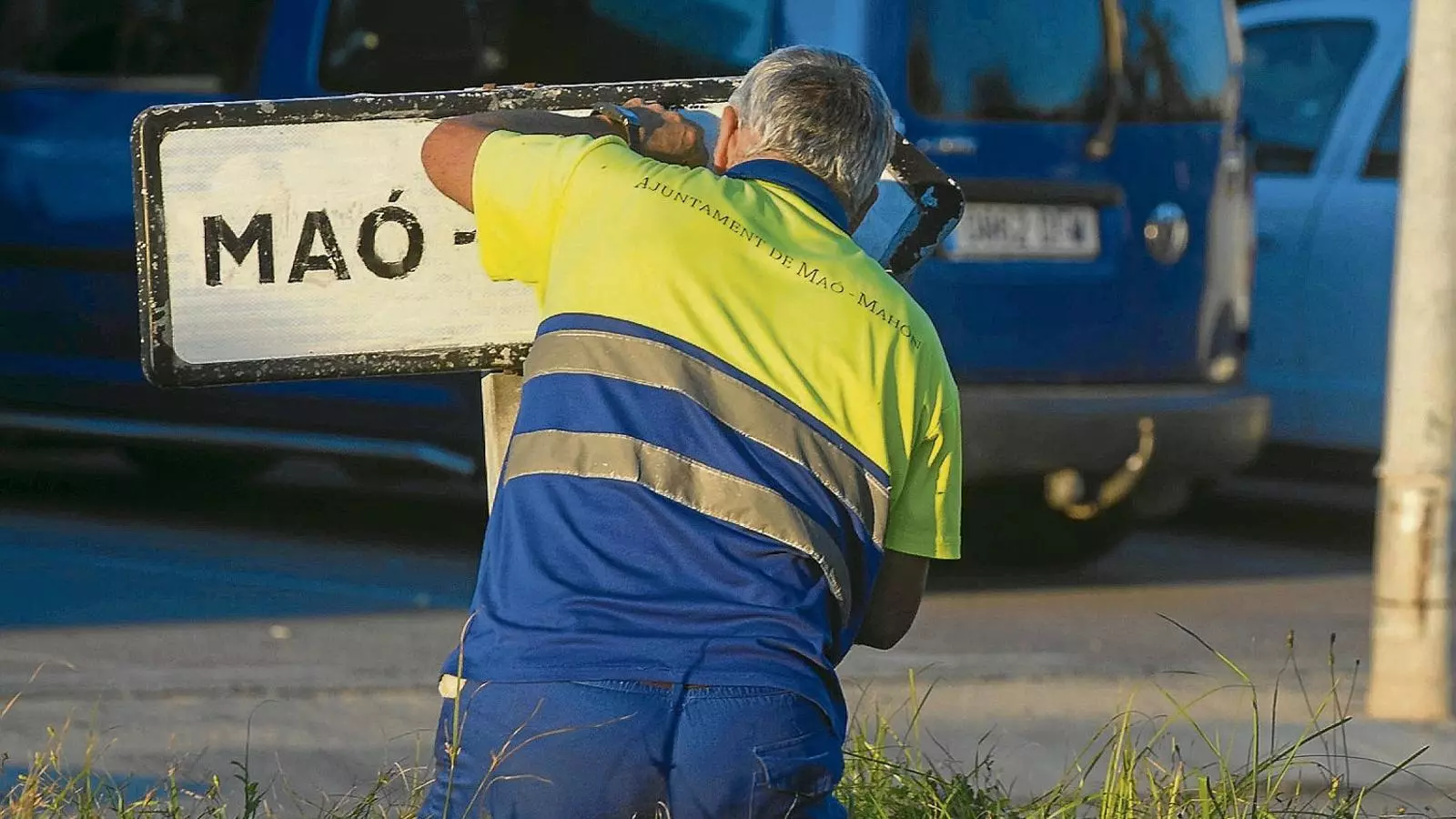 MAÓ-MAHÓN
El Govern Bauzá modificà la llei per permetre’n la doble denominació oficial.