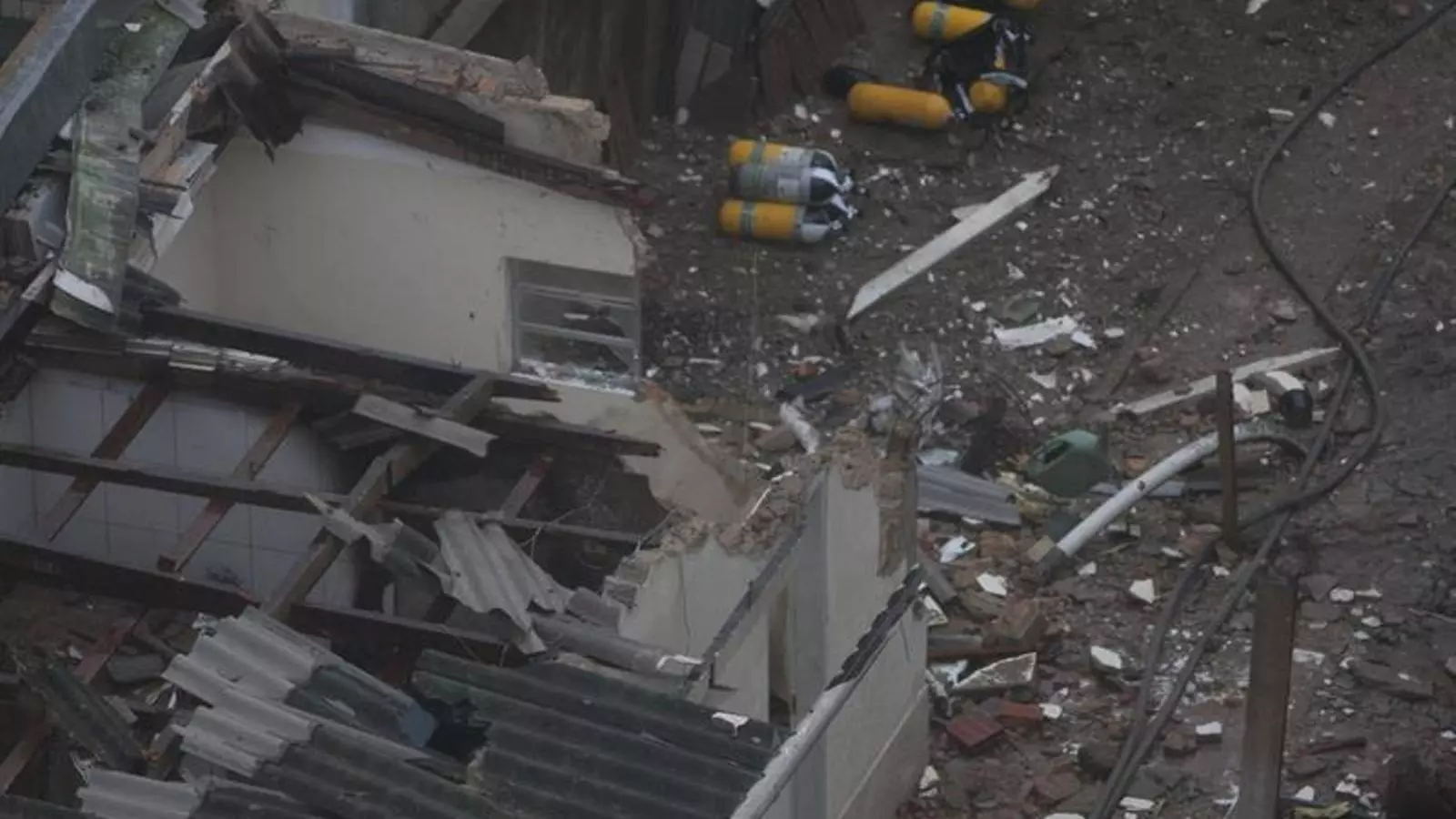 L'indret on s'ha estavellat l'avioneta, en una zona residencial de Santos / EFE