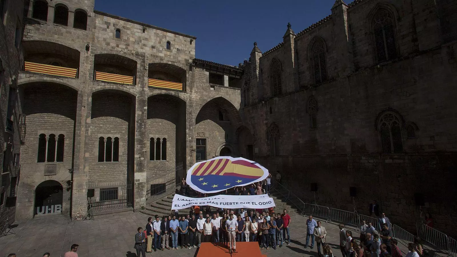 L'acte de Ciutadans a la Plaça del Rei per la Diada del 2018