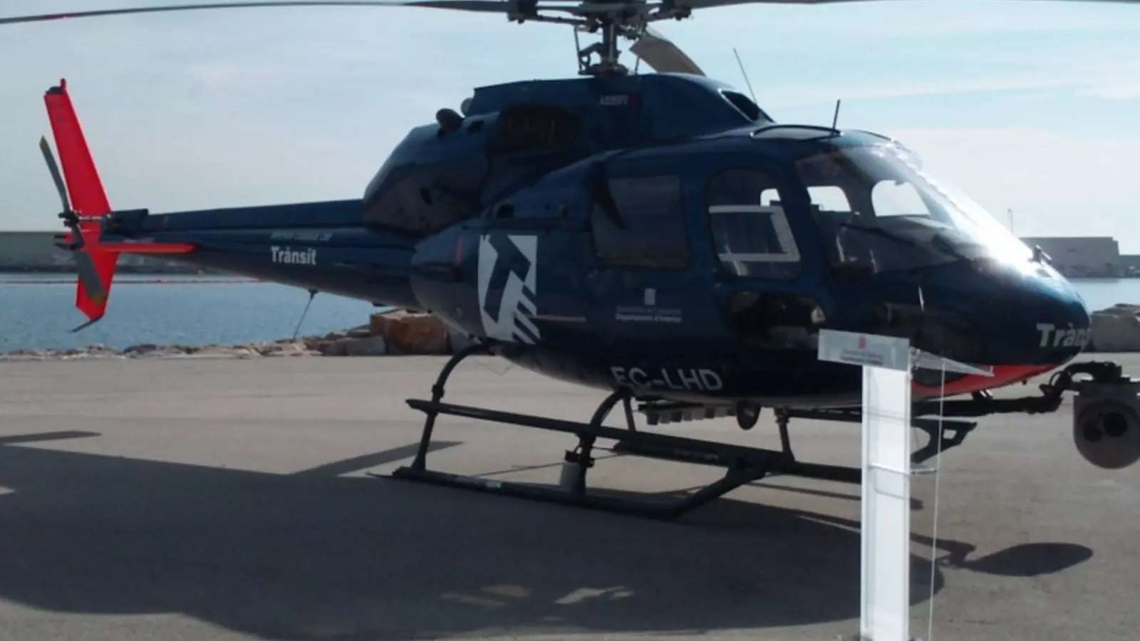 L'helicòpter que gravarà els infractors