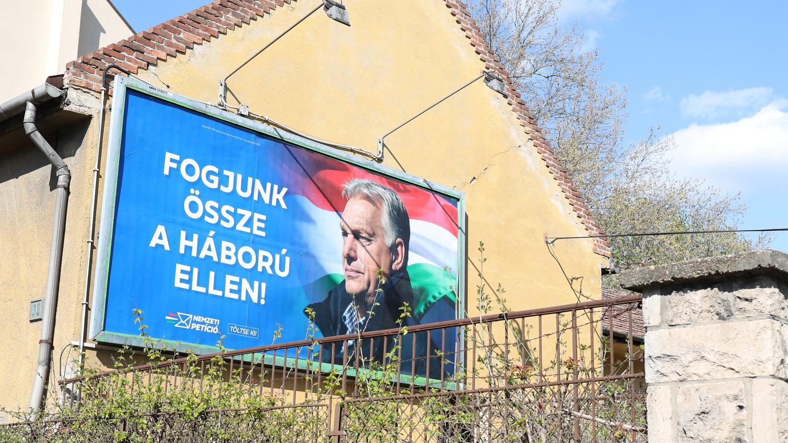 A Fidesz election poster with Viktor Orbán's face.